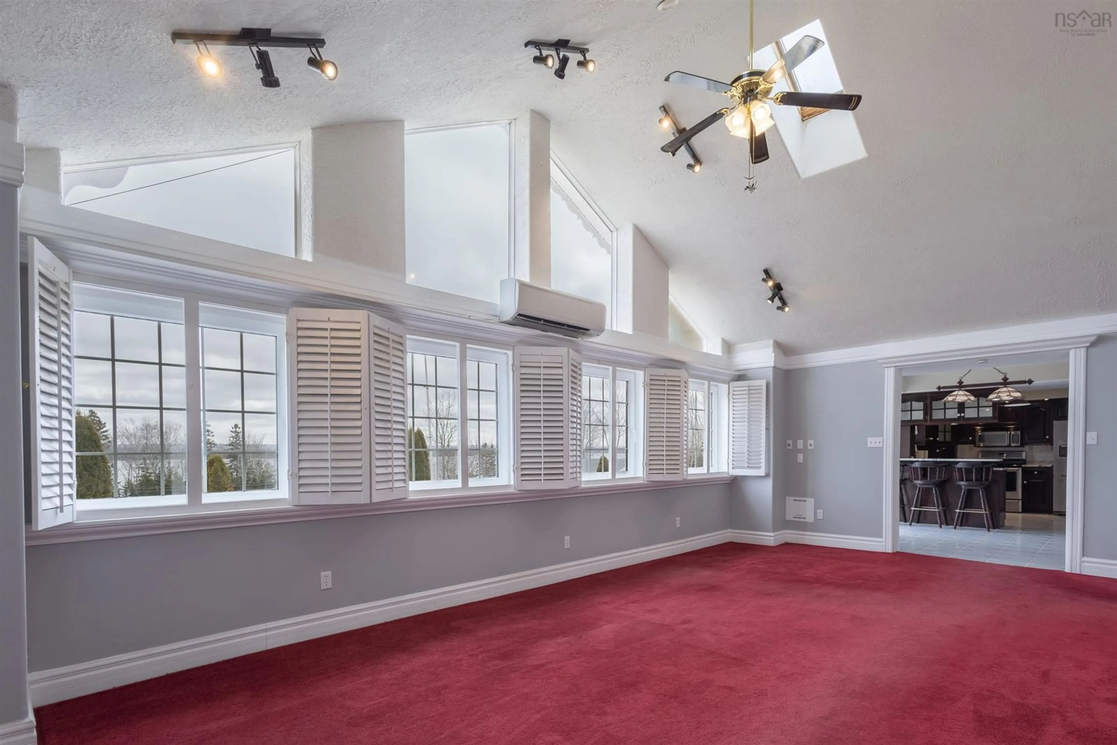 Indoor foyer for 10383 105 Hwy, Aberdeen Nova Scotia B0E 3M0