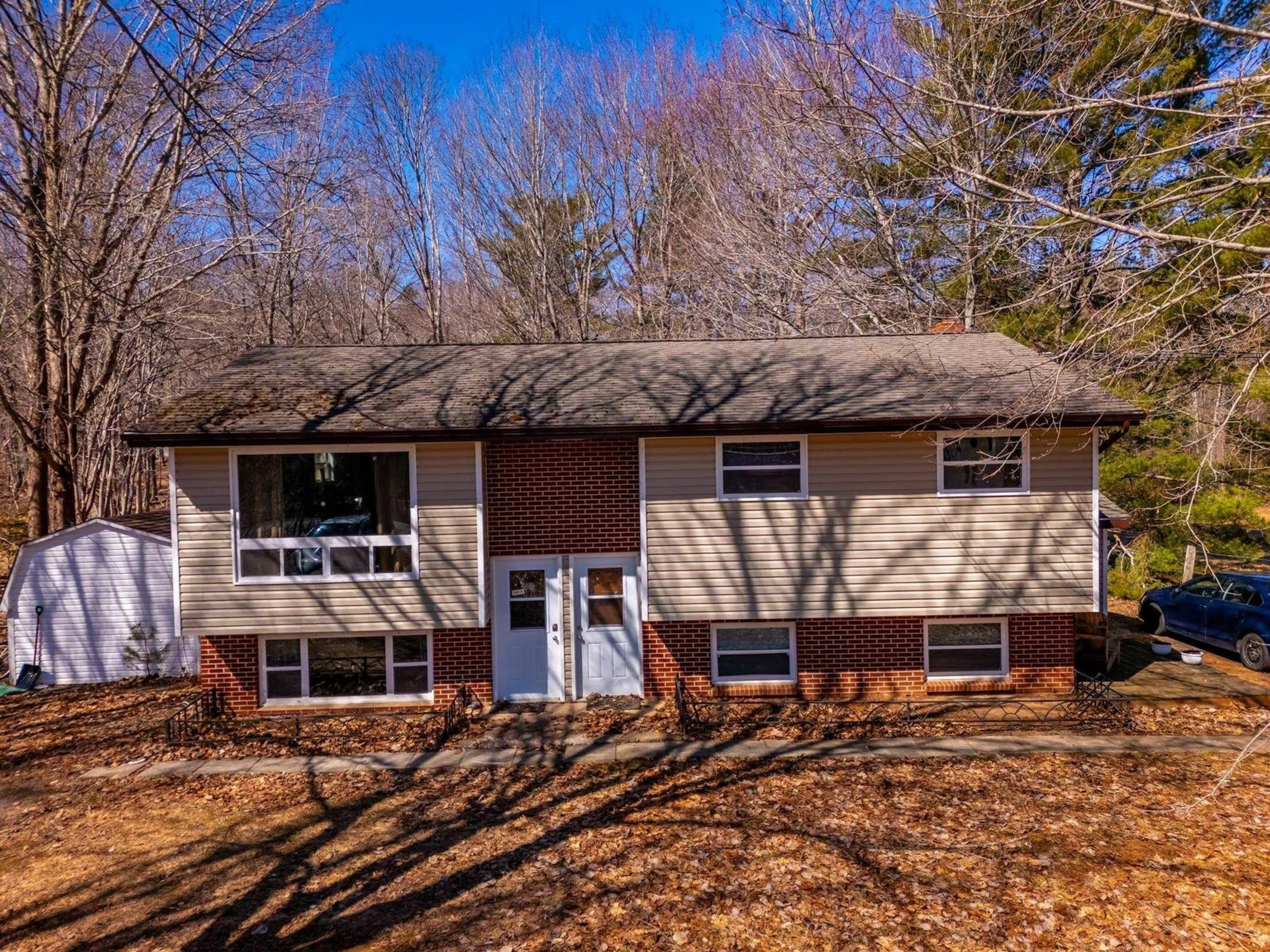 A pic from outside/outdoor area/front of a property/back of a property/a pic from drone, unknown for 1663 South Bishop Rd, Coldbrook Nova Scotia B4R 1B6