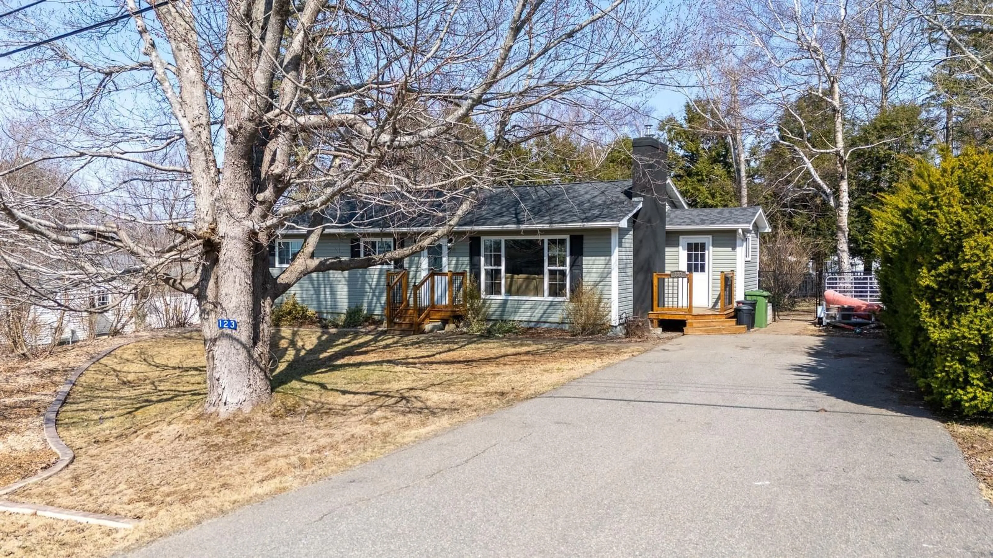 Unknown for 123 Minas Cres, New Minas Nova Scotia B4N 4H1