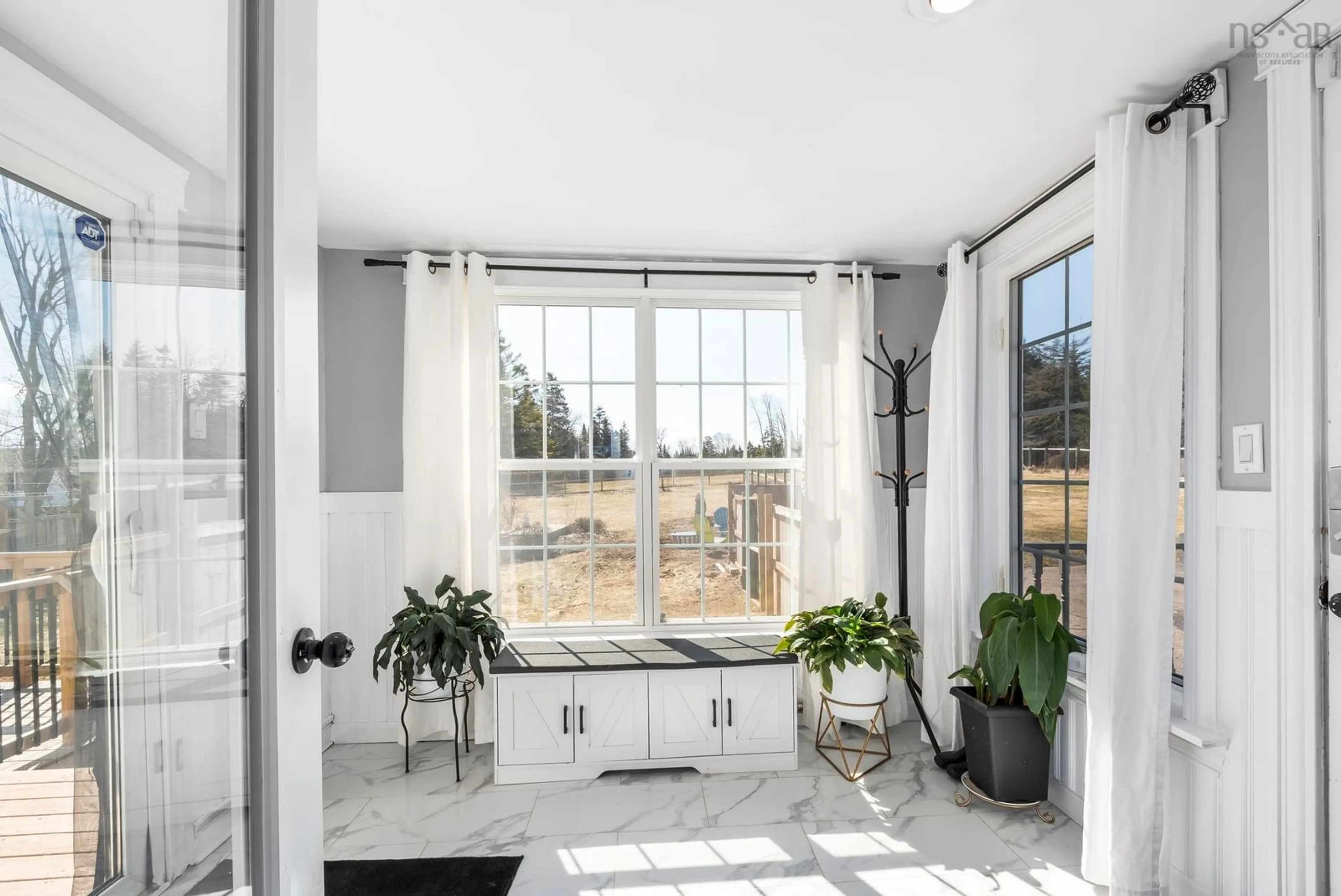 Indoor entryway for 532 Harmony Ridge Rd, Harmony Nova Scotia B6L 3P3