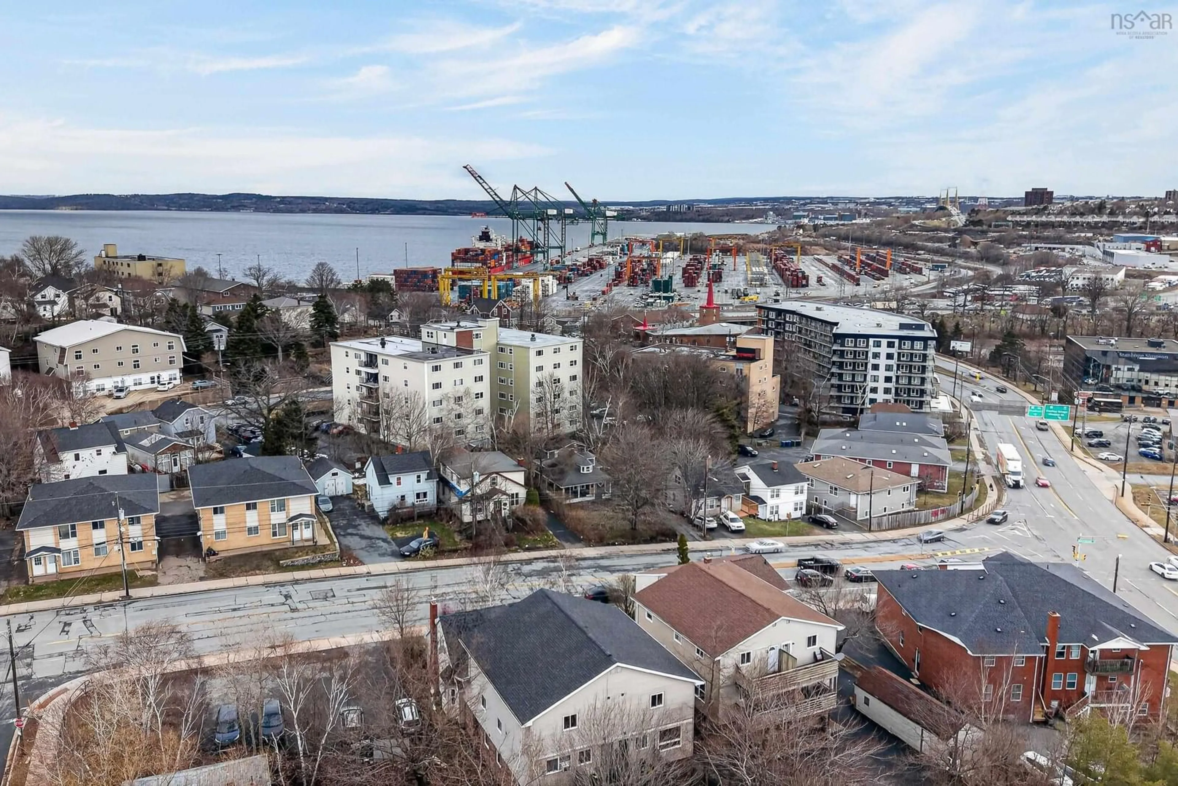 A pic from outside/outdoor area/front of a property/back of a property/a pic from drone, unknown for 3762 Dutch Village Rd, Halifax Nova Scotia B3N 2S5