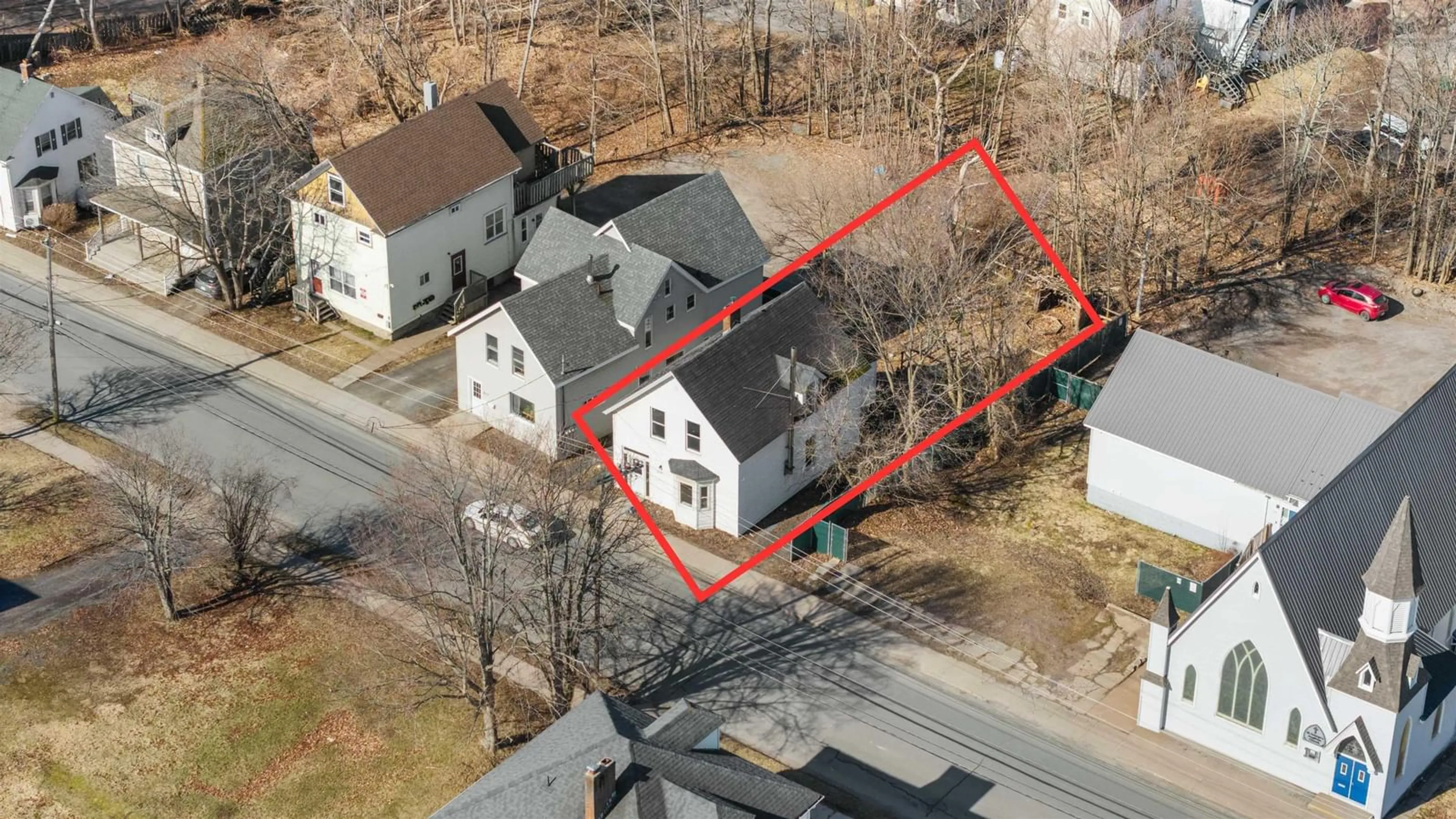 A pic from outside/outdoor area/front of a property/back of a property/a pic from drone, street for 213 Temperance St, New Glasgow Nova Scotia B2W 0G9