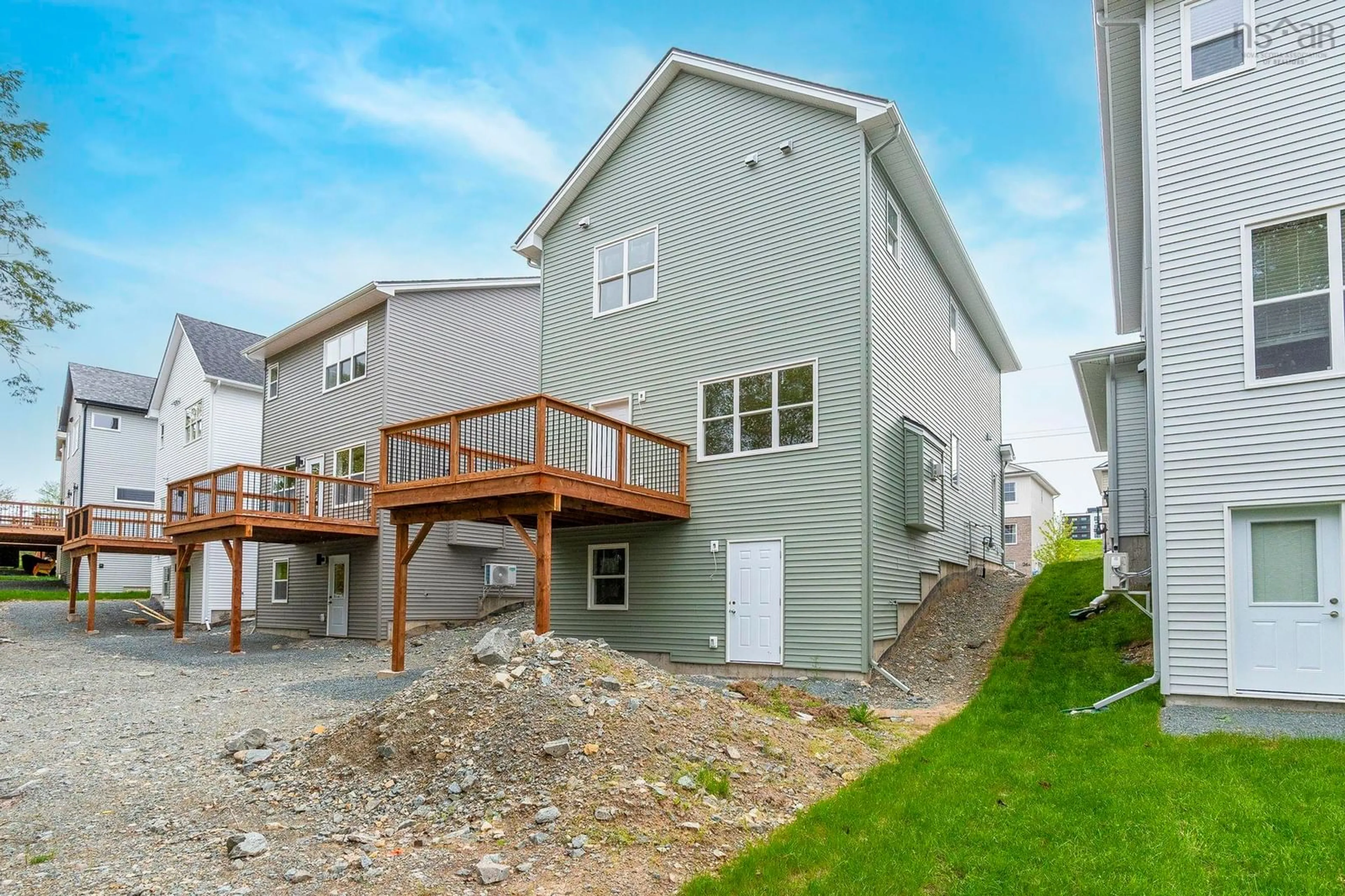 Unknown for 33 Pearlgarden Close #PC-41, Dartmouth Nova Scotia B2X 0C3