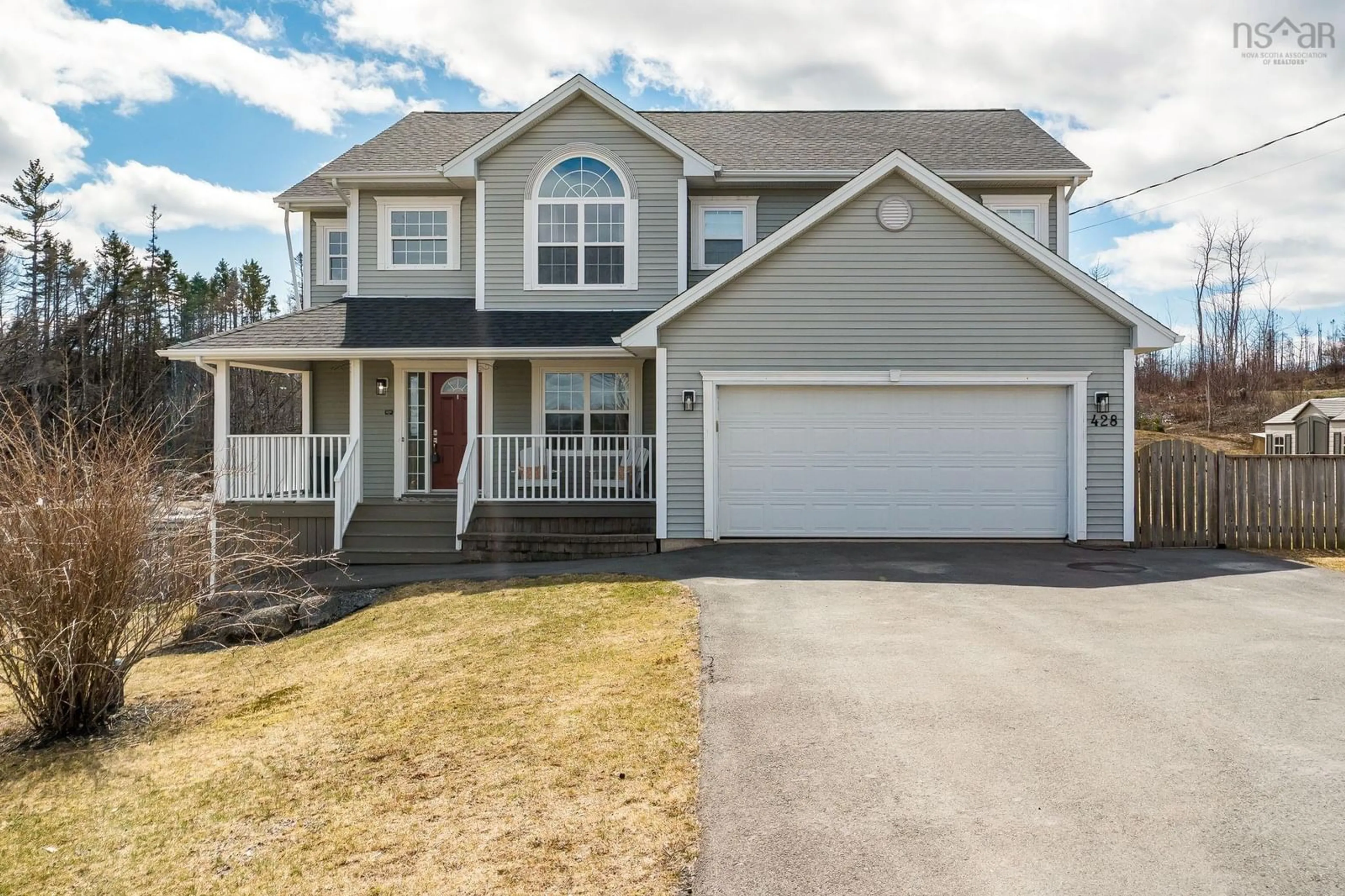 Home with vinyl exterior material, street for 428 Hemlock Dr, Tantallon Nova Scotia B3Z 0B5