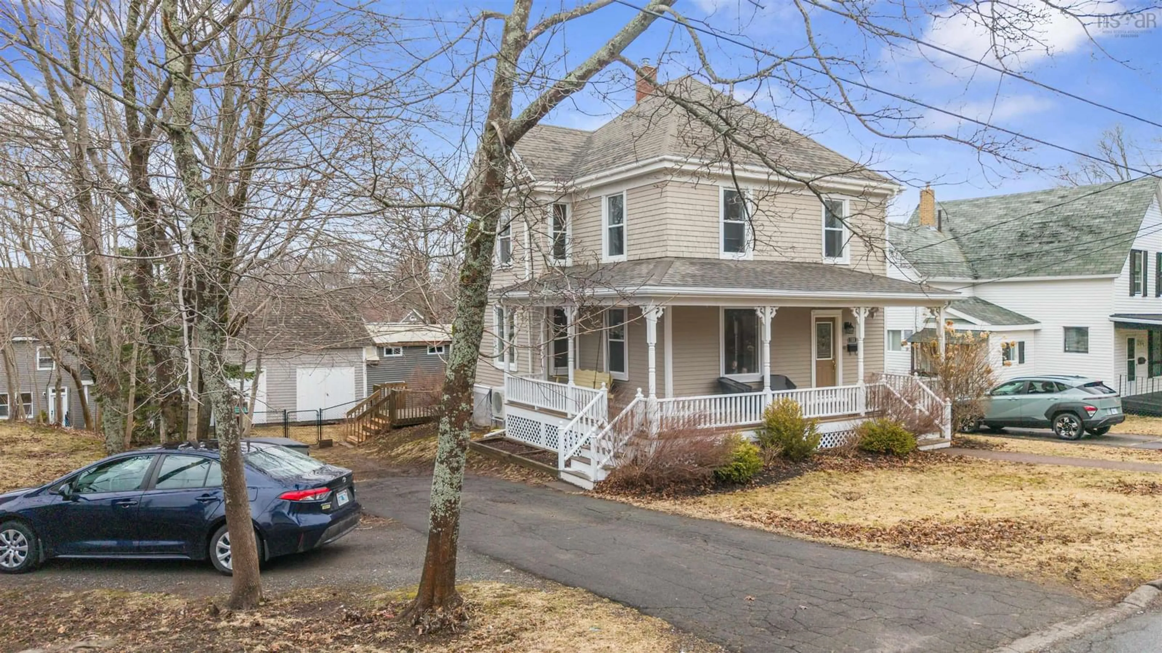 A pic from outside/outdoor area/front of a property/back of a property/a pic from drone, street for 168 Carleton St, New Glasgow Nova Scotia B2H 3K8