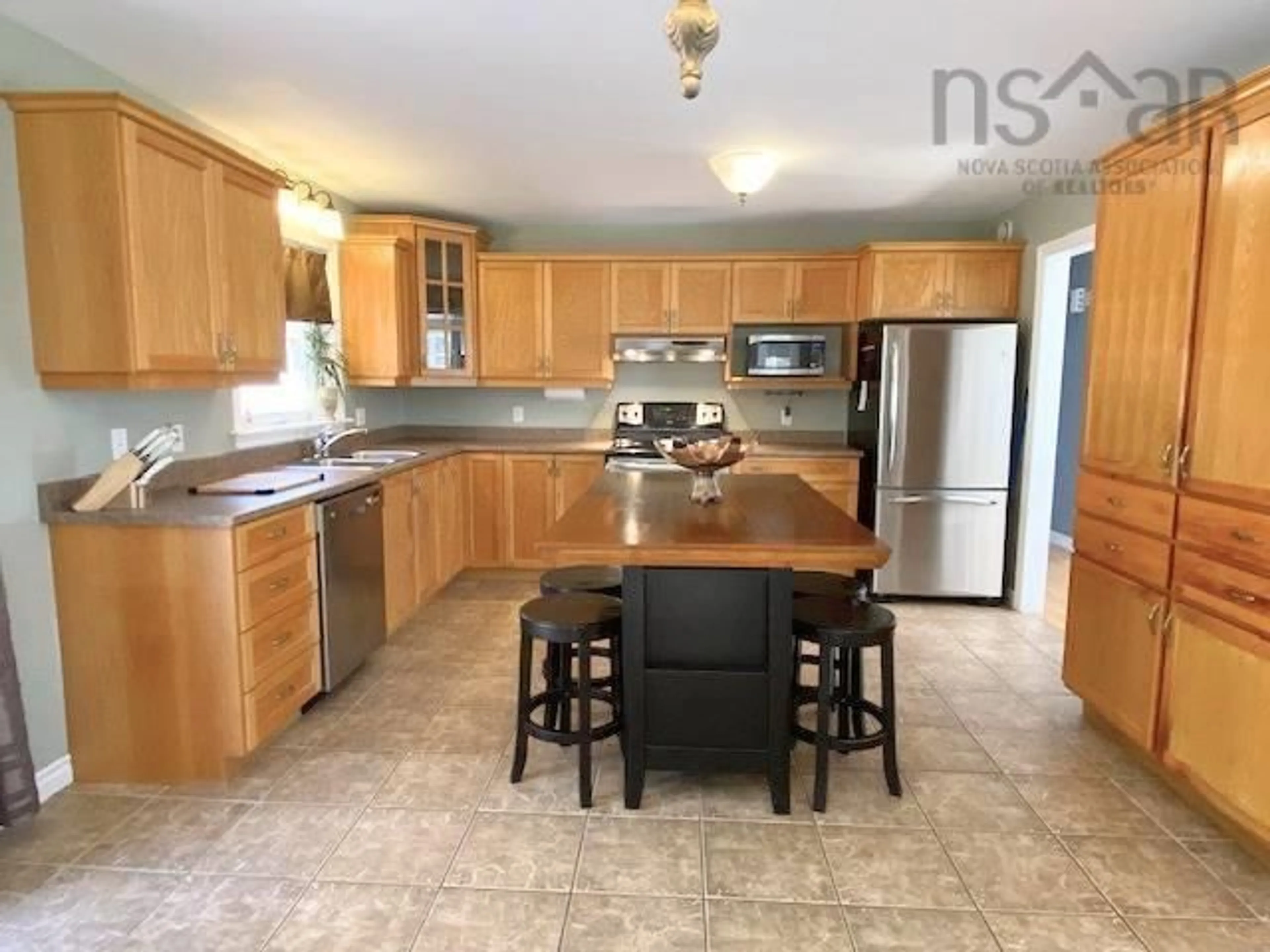 Open concept kitchen, unknown for 80 Rivendale Dr, Beaver Bank Nova Scotia B4G 1G2