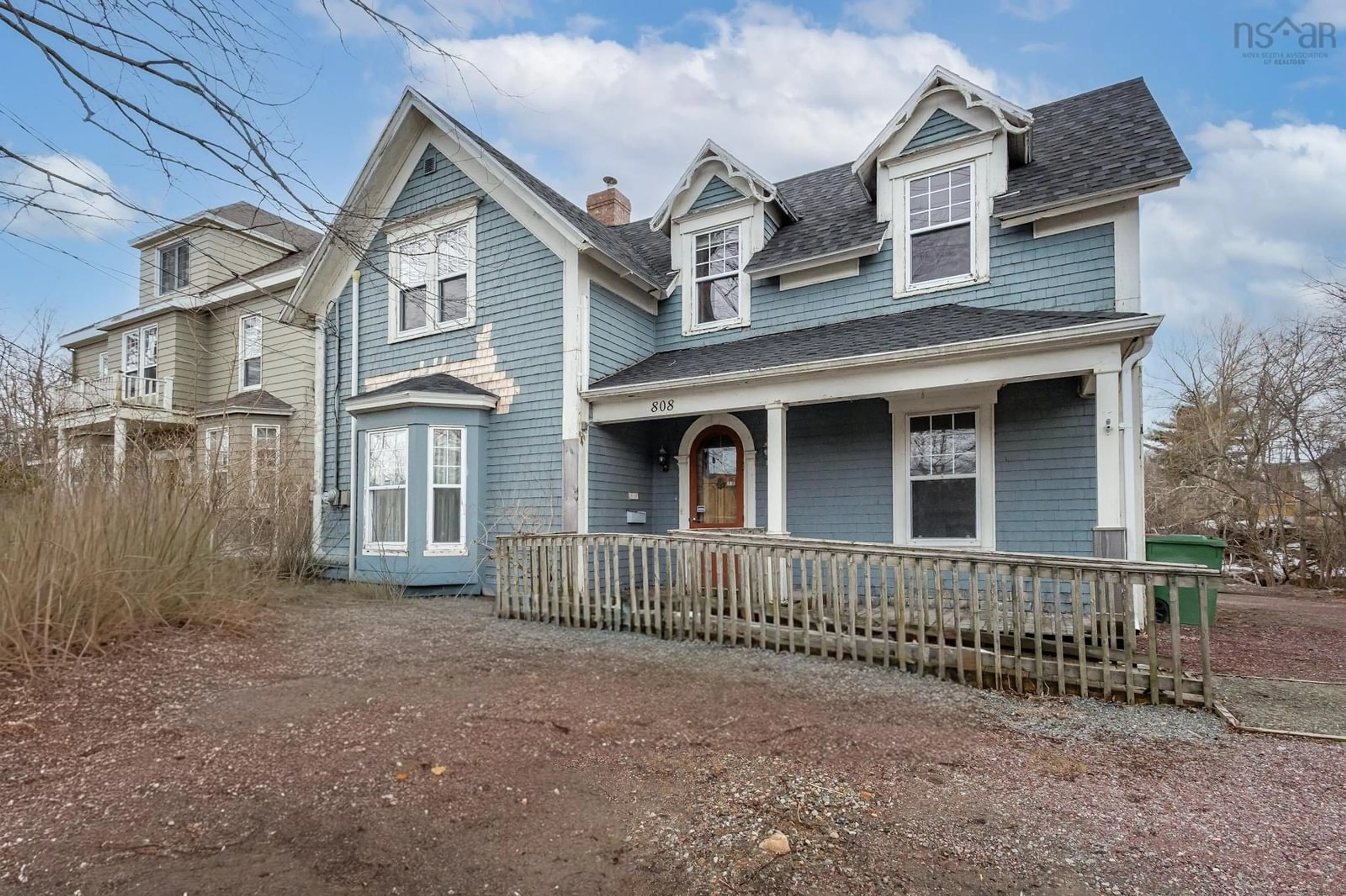 Home with vinyl exterior material, street for 808 George St, Sydney Nova Scotia B1P 1L6