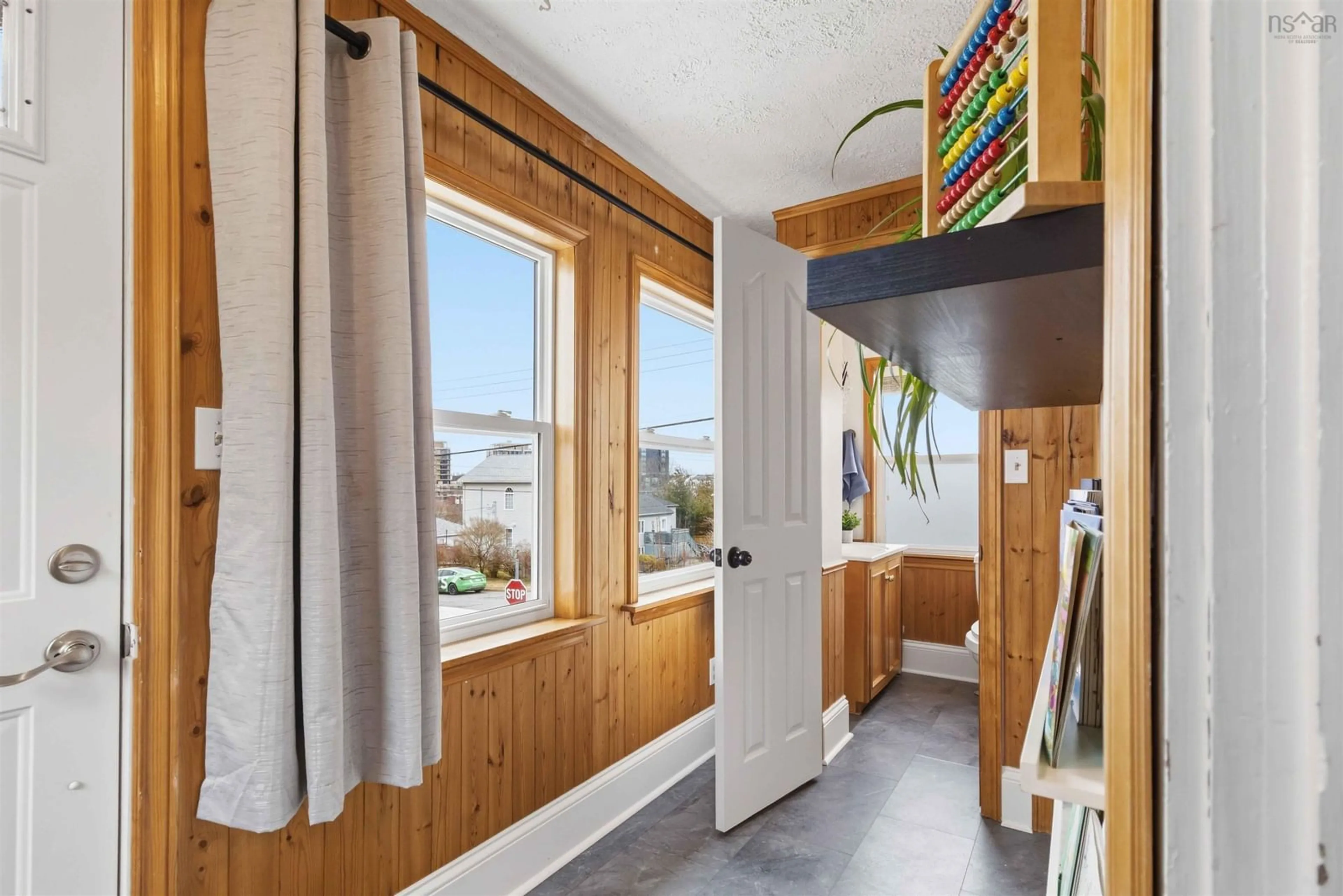 Indoor entryway for 18 Birch St, Fairview Nova Scotia B3N 2T9