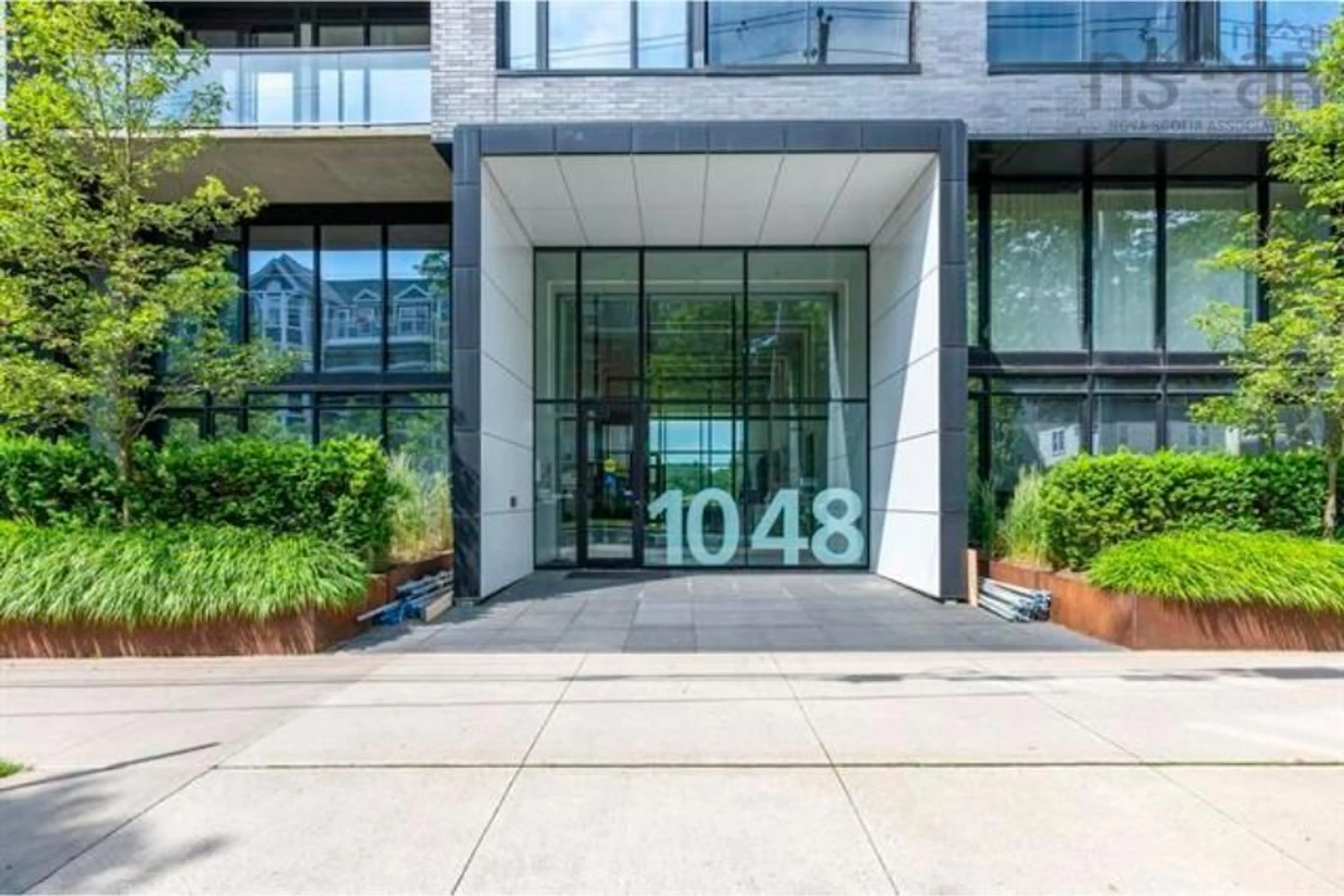 Indoor foyer for Wellington St #804, Halifax Nova Scotia B3H 0C2