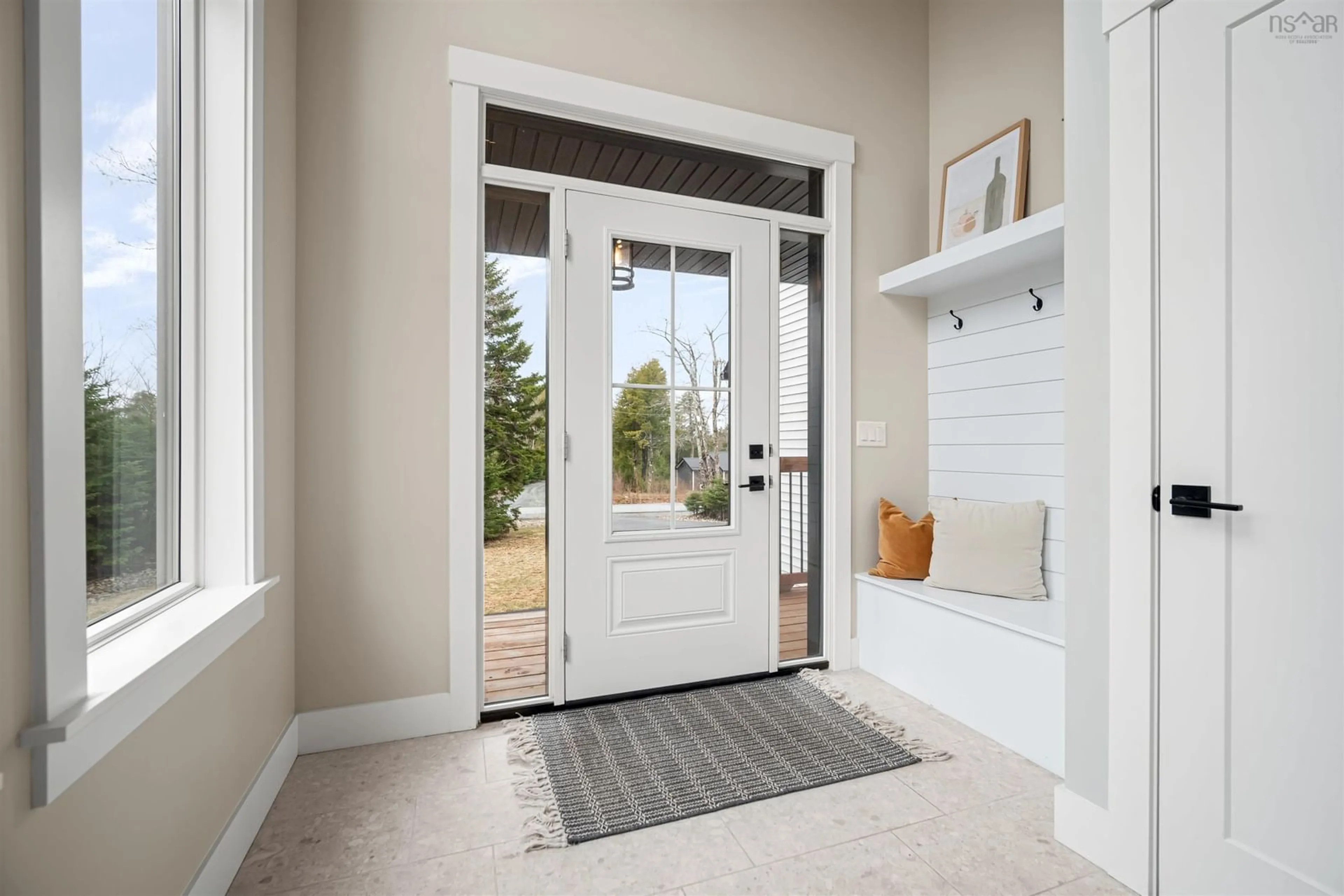 Indoor entryway for 519 Magenta Dr, Middle Sackville Nova Scotia B4E 0M7
