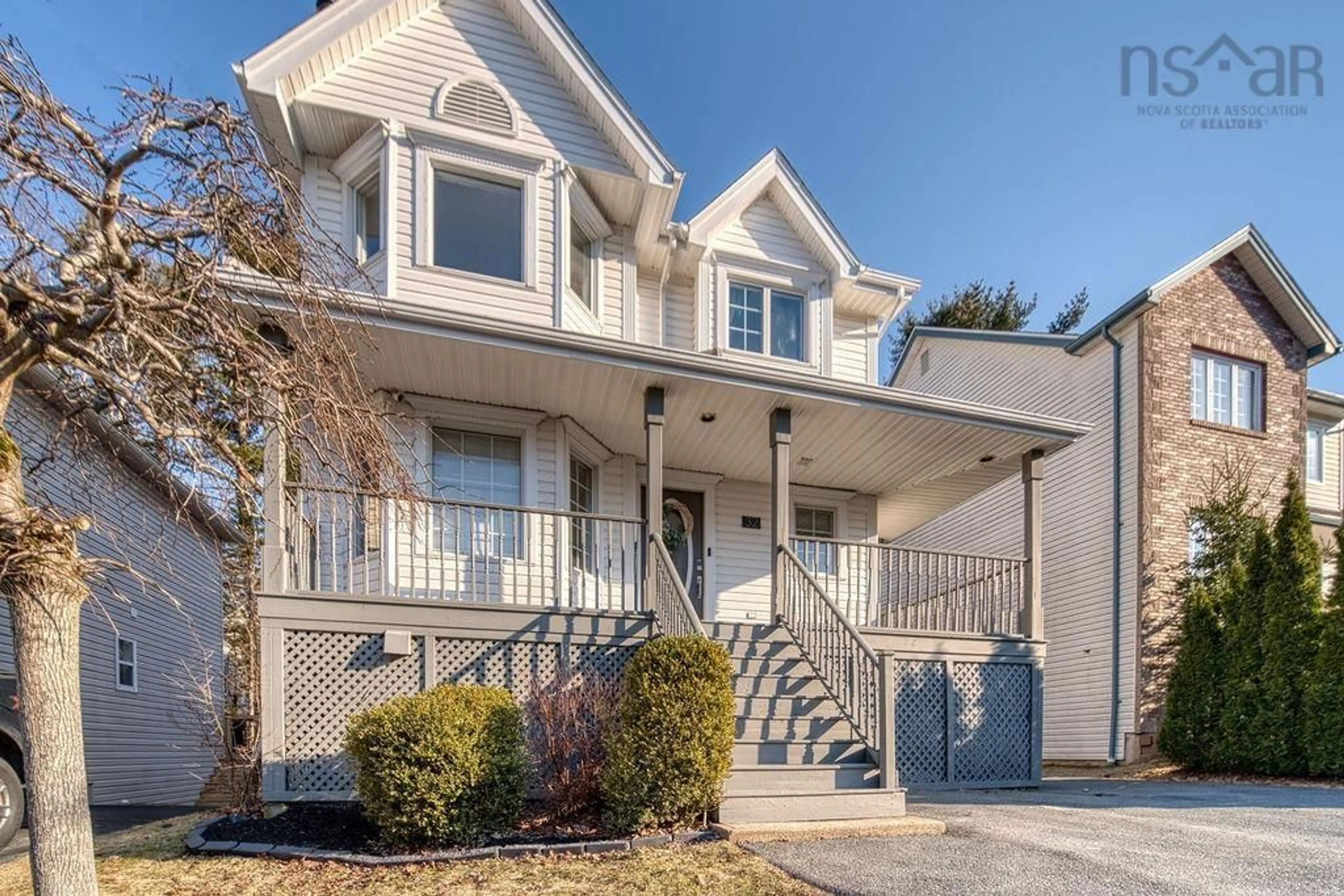 Home with vinyl exterior material, street for 32 James Winfield Lane, Bedford Nova Scotia B4A 4C3