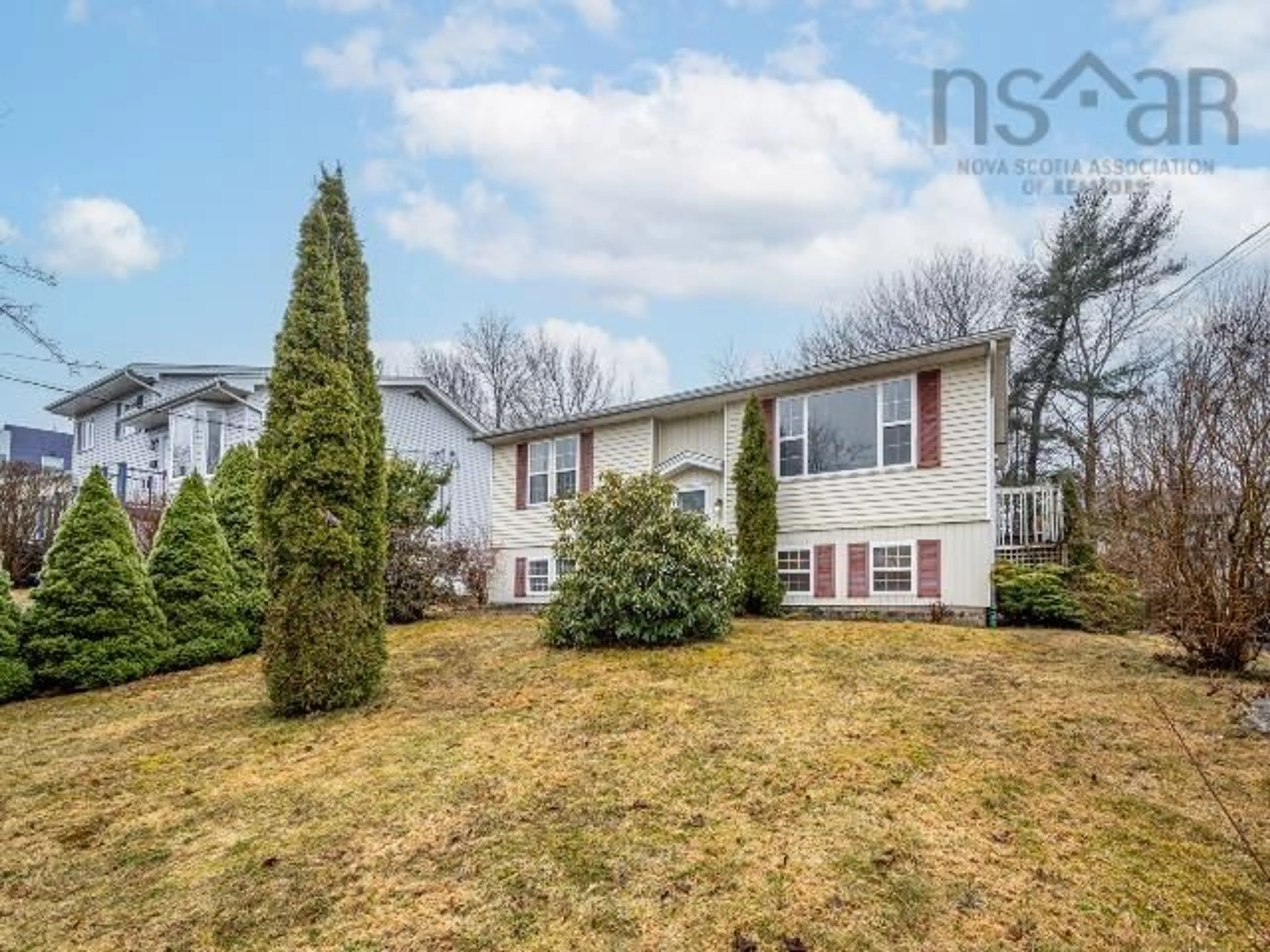 Home with vinyl exterior material, street for 6 Granby Crt, Halifax Nova Scotia B3R 2M7