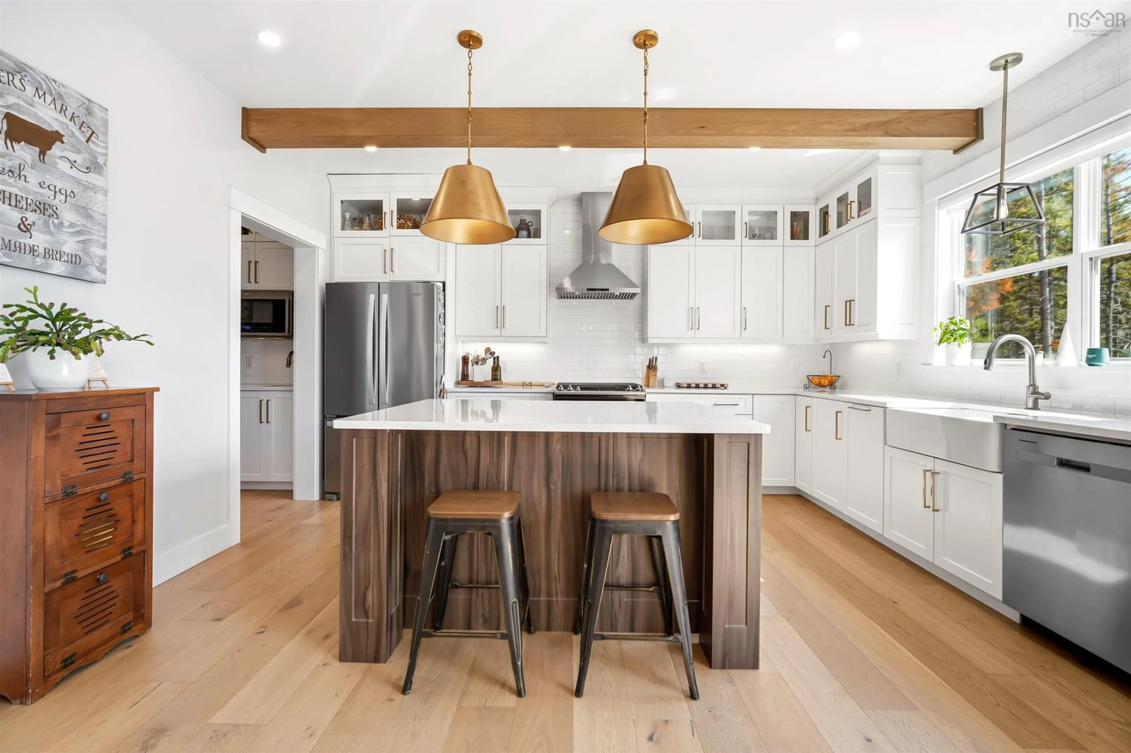 Contemporary kitchen, wood/laminate floor for 460 Mccabe Lake Dr, Middle Sackville Nova Scotia B4E 0N6