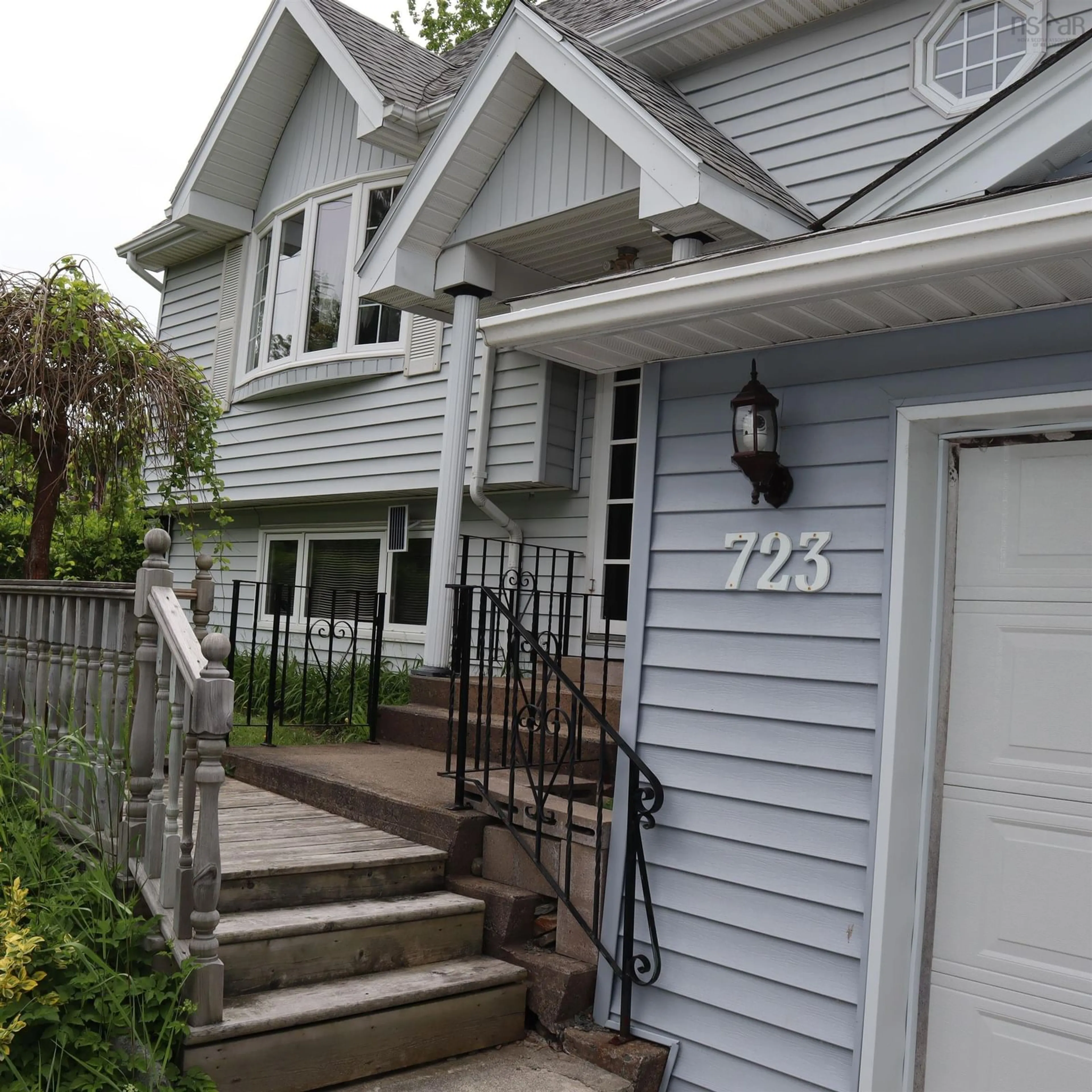 Home with vinyl exterior material, street for 723 Waverley Rd, Dartmouth Nova Scotia B2X 2G6
