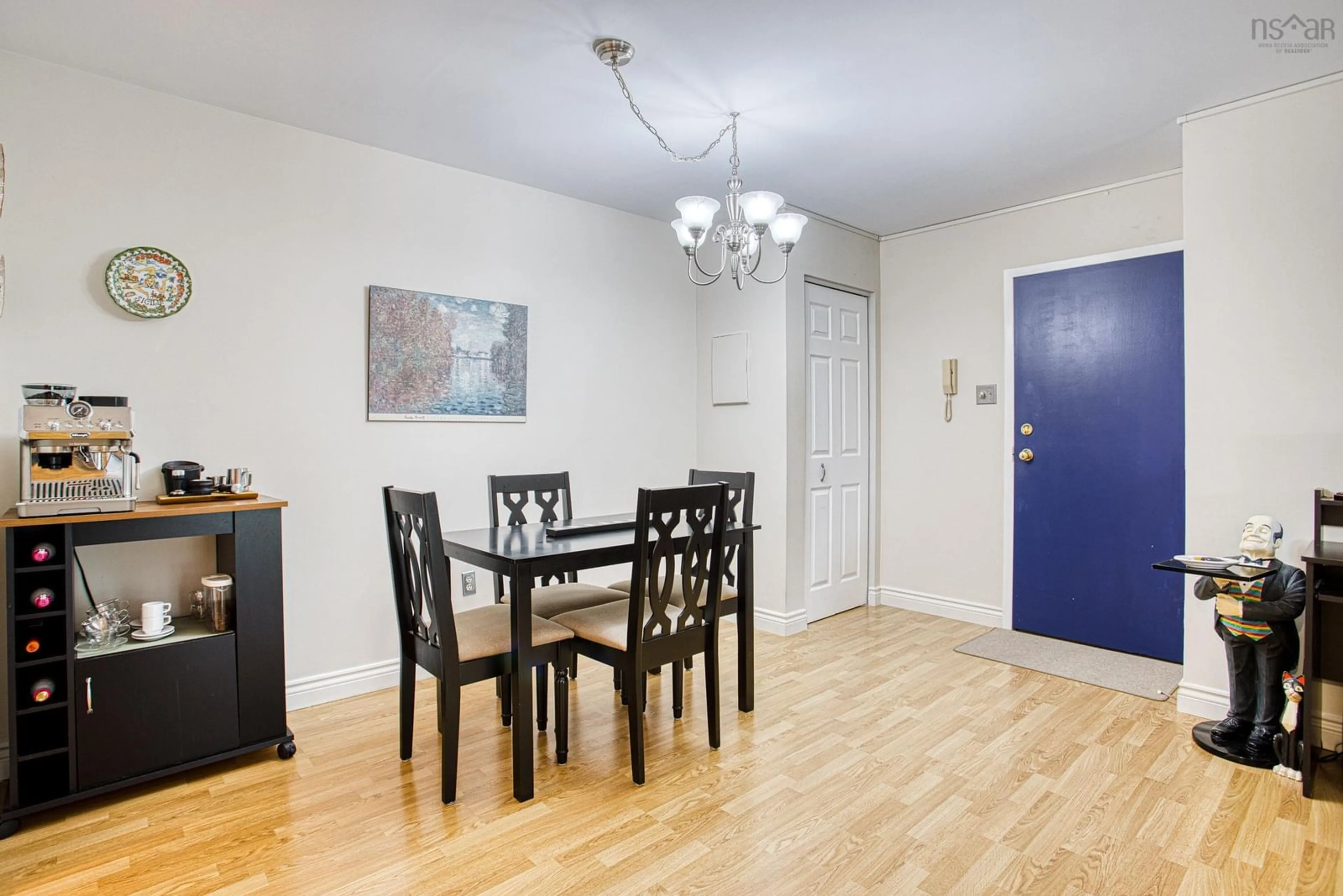 Dining room, wood/laminate floor for 6A Rose Way #23, Dartmouth Nova Scotia B2Y 4L9