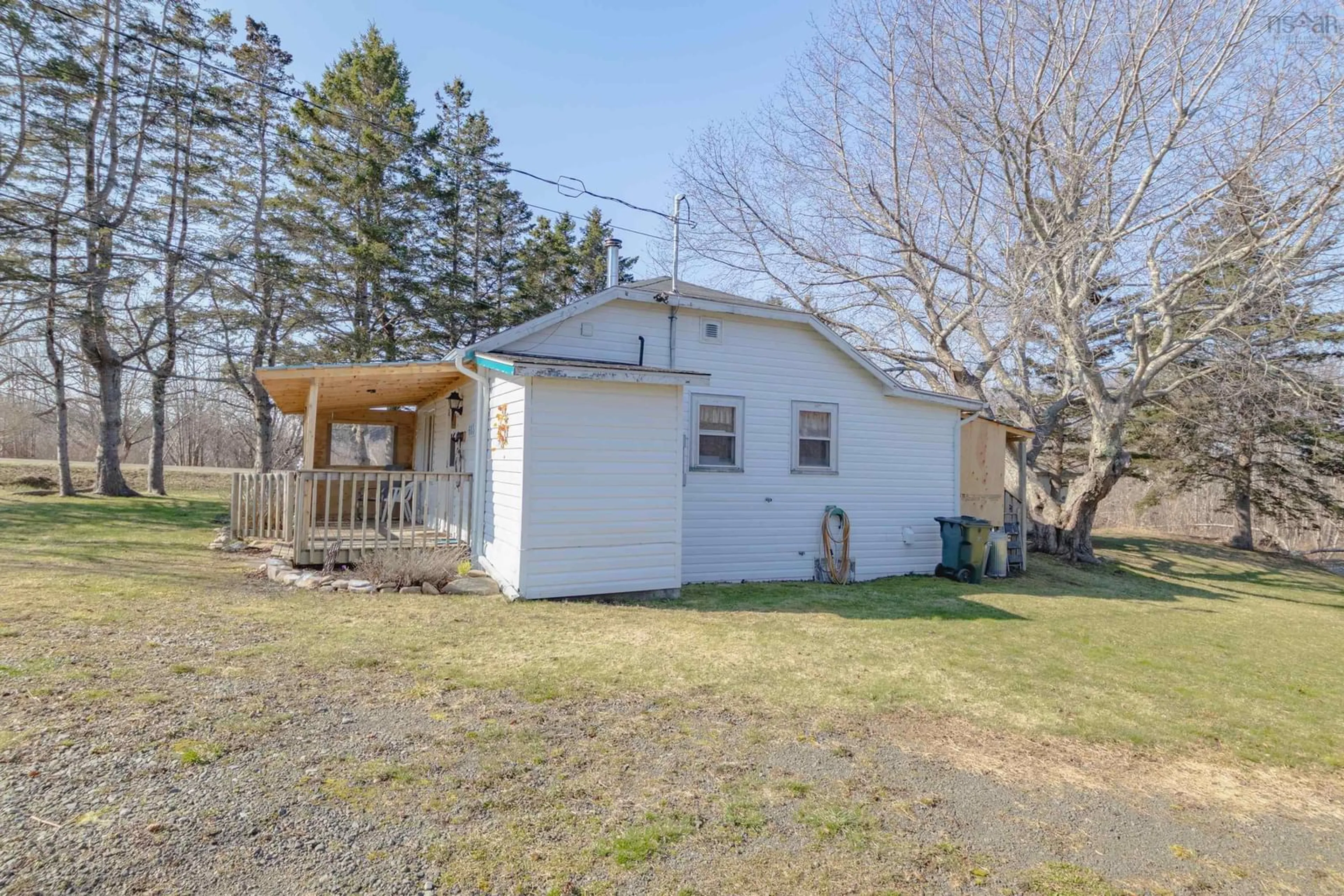 Shed for 603 Fort Point Road, Weymouth North Nova Scotia B0W 3T0