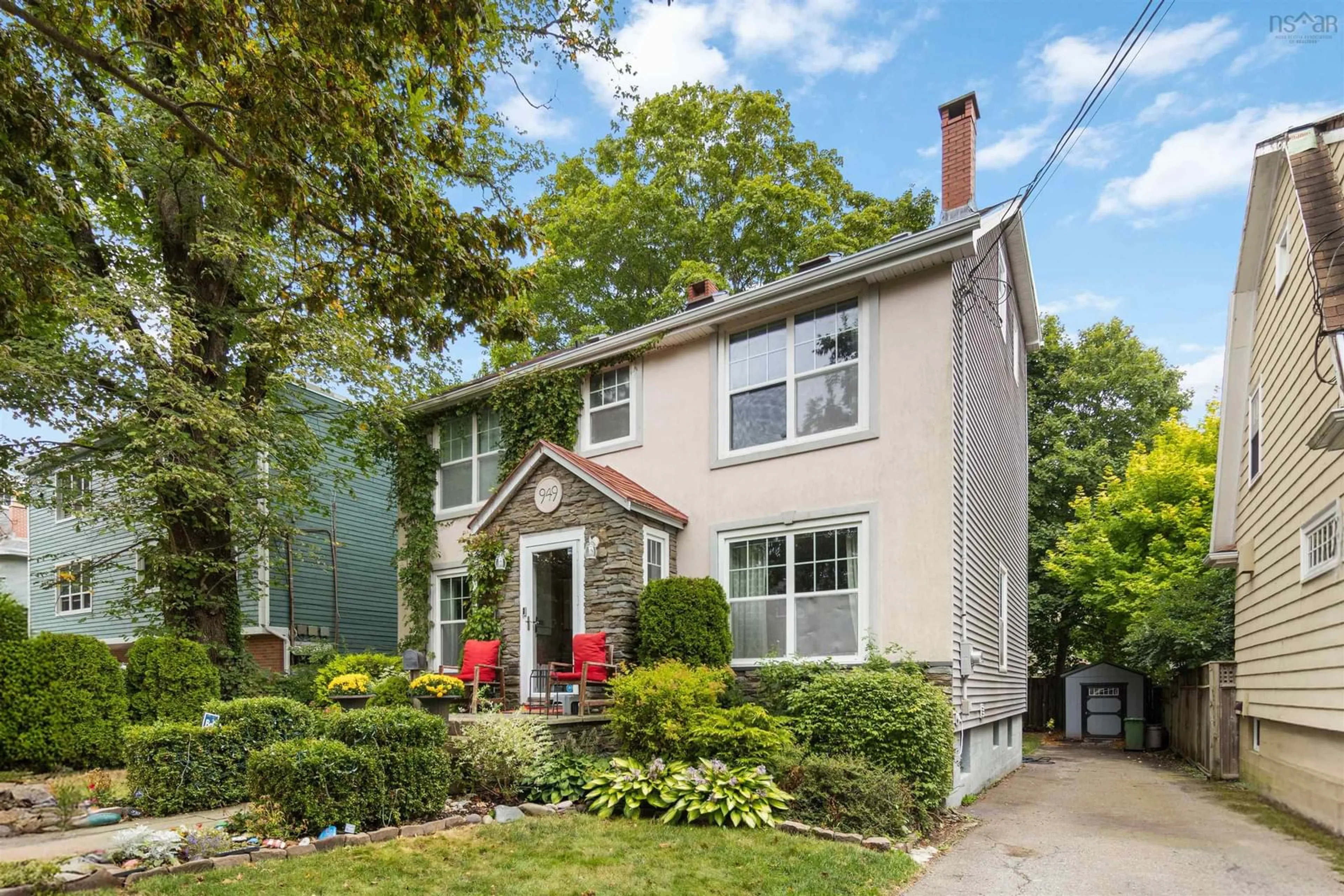 Home with brick exterior material, street for 949 Mclean St, Halifax Nova Scotia B3H 2V2