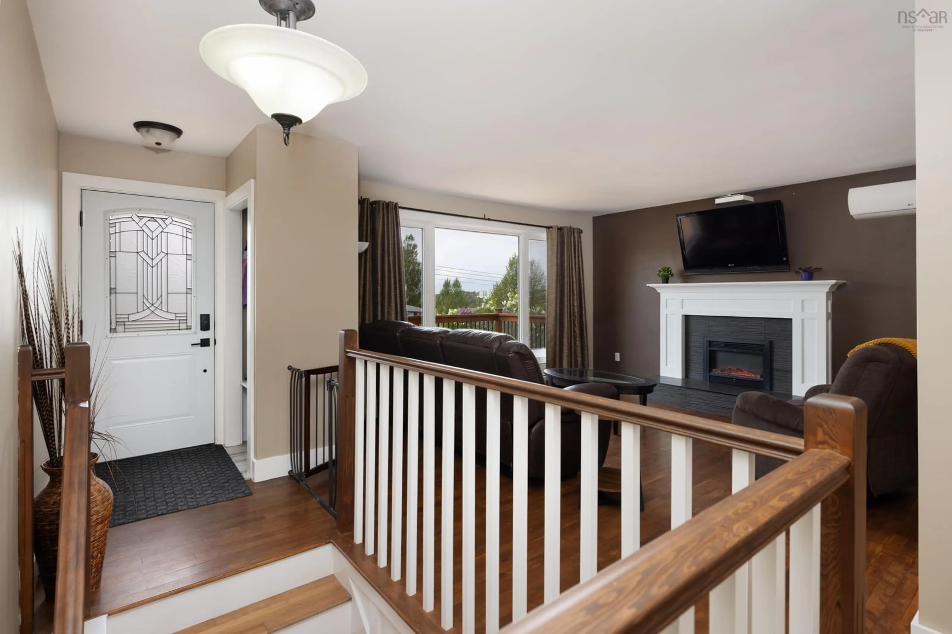 Indoor entryway for 57 Clearview St, Halifax Nova Scotia B3R 1N7