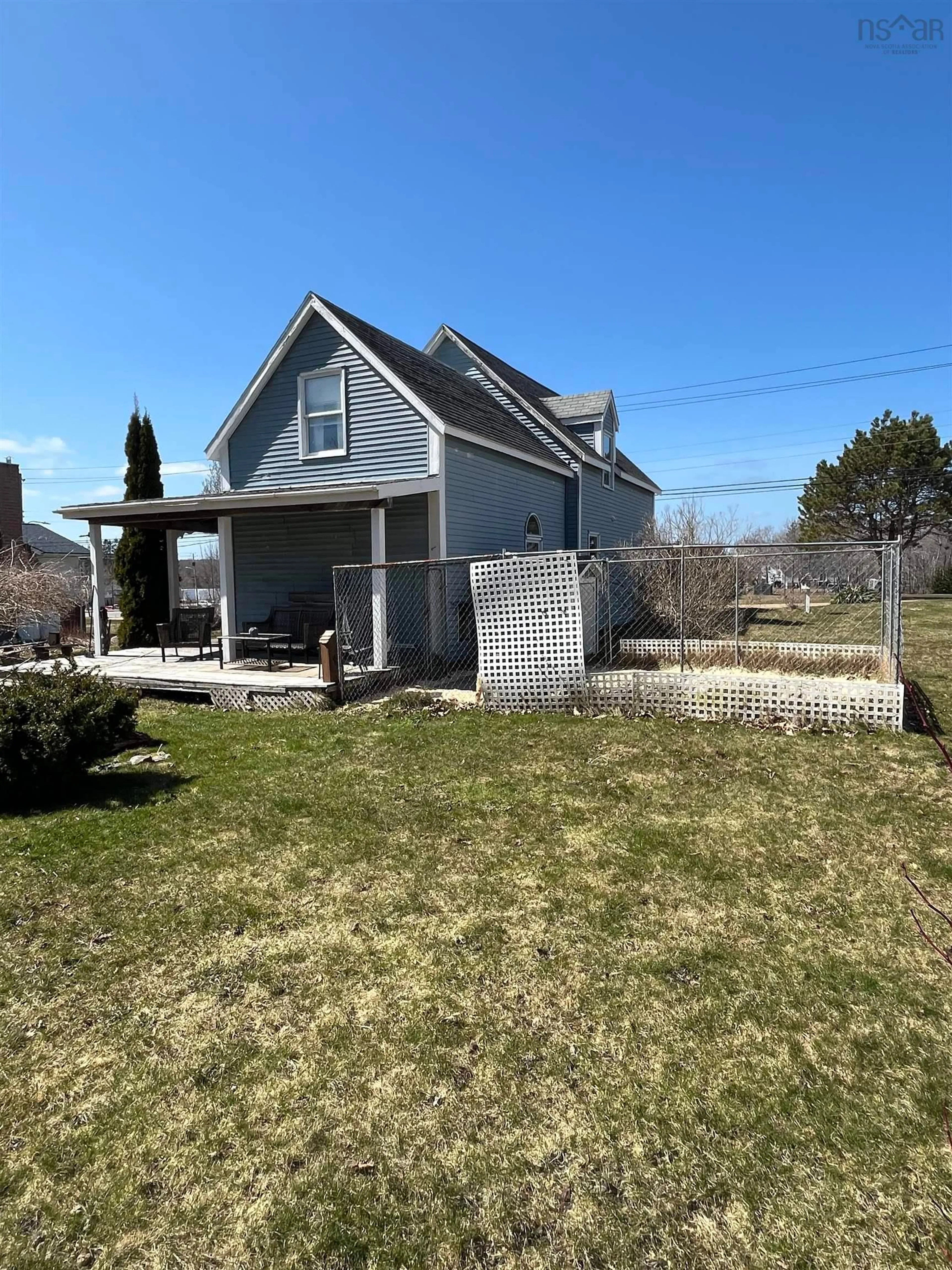 Unknown for 217 Waterloo St, Liverpool Nova Scotia B0T 1K0