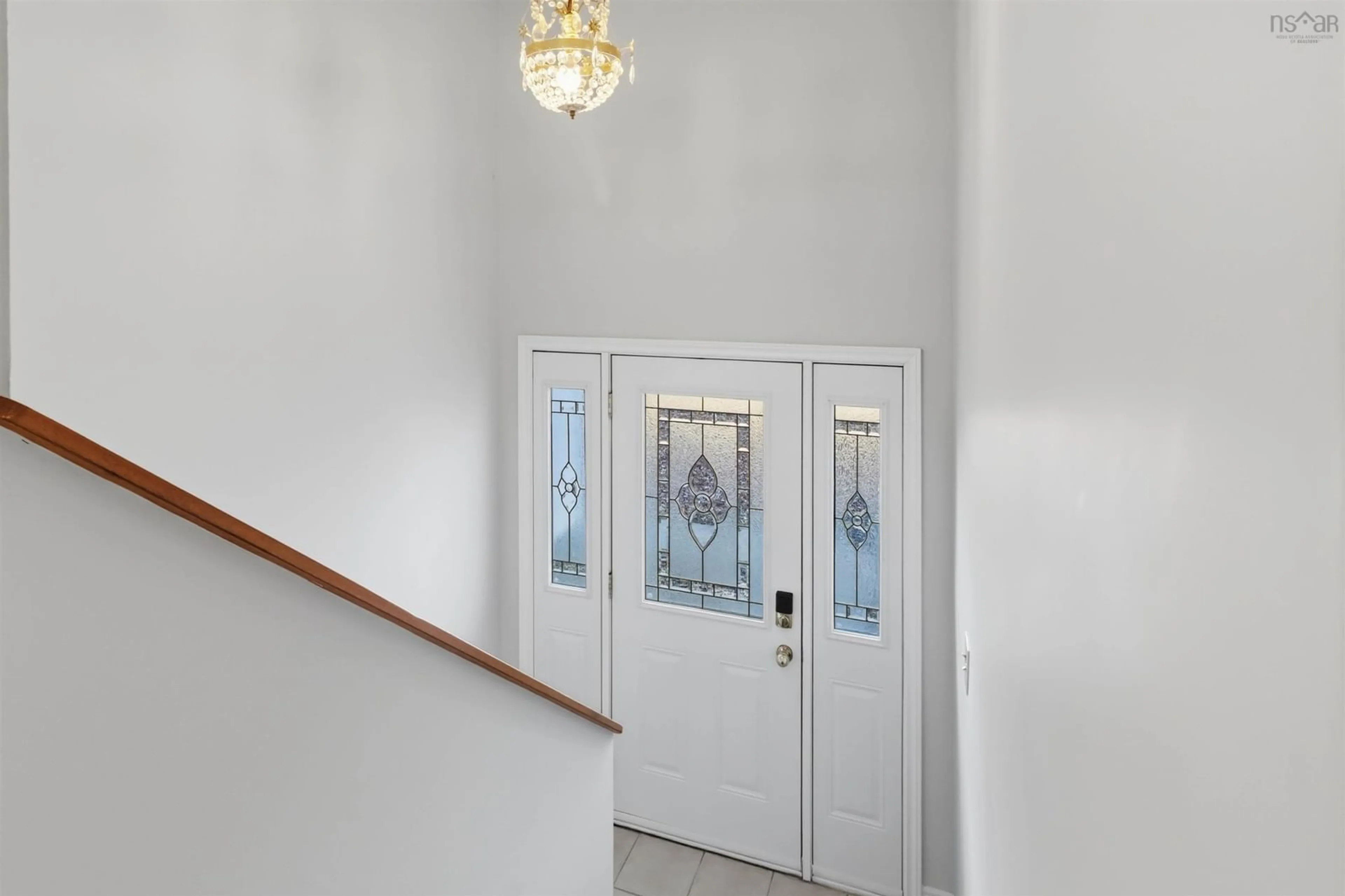 Indoor foyer for 21 Carlheath Dr, Wellington Nova Scotia B2T 1A3