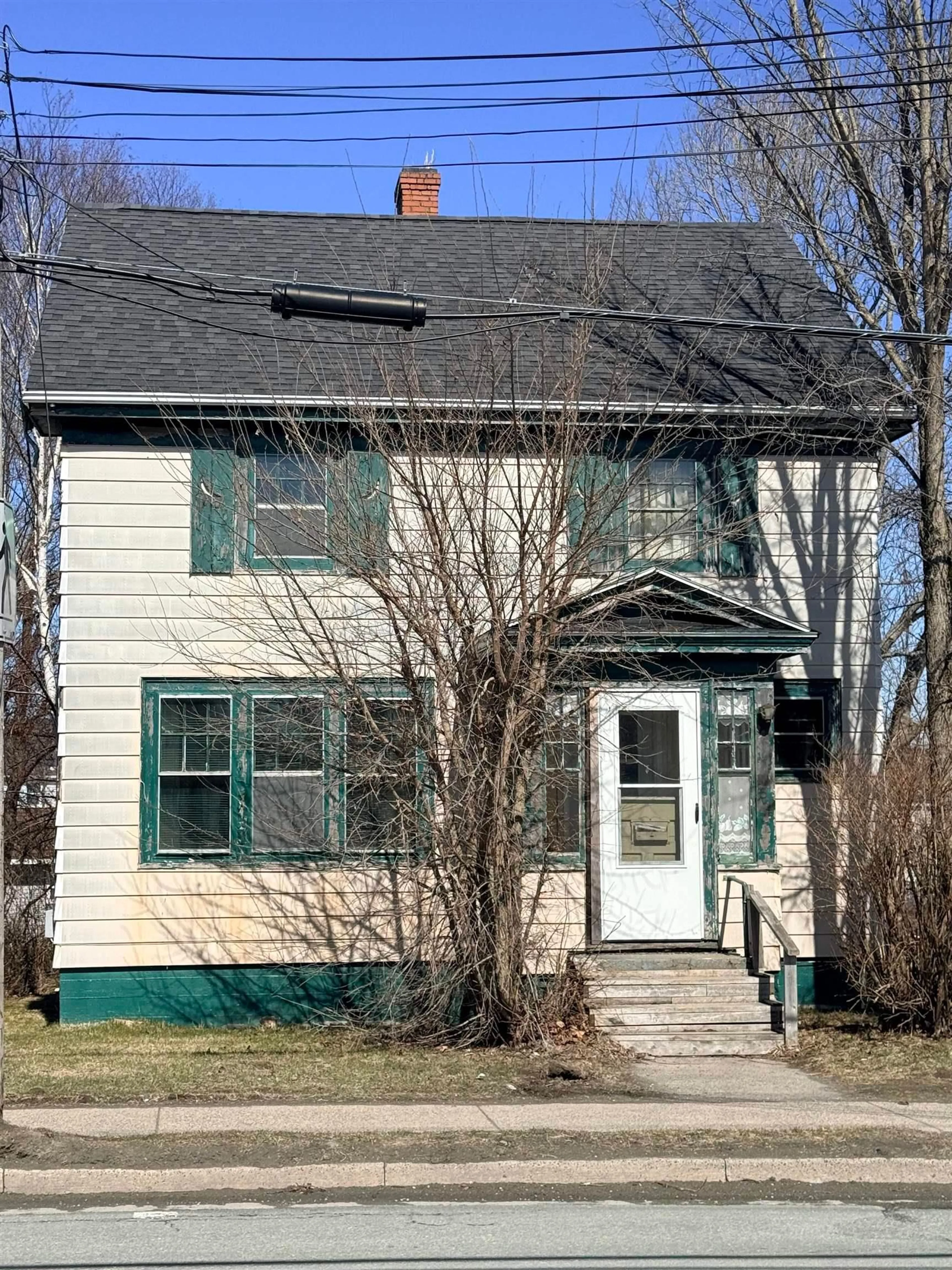 Home with vinyl exterior material, street for 134 Argyle St, Sydney Nova Scotia B1S 2V3