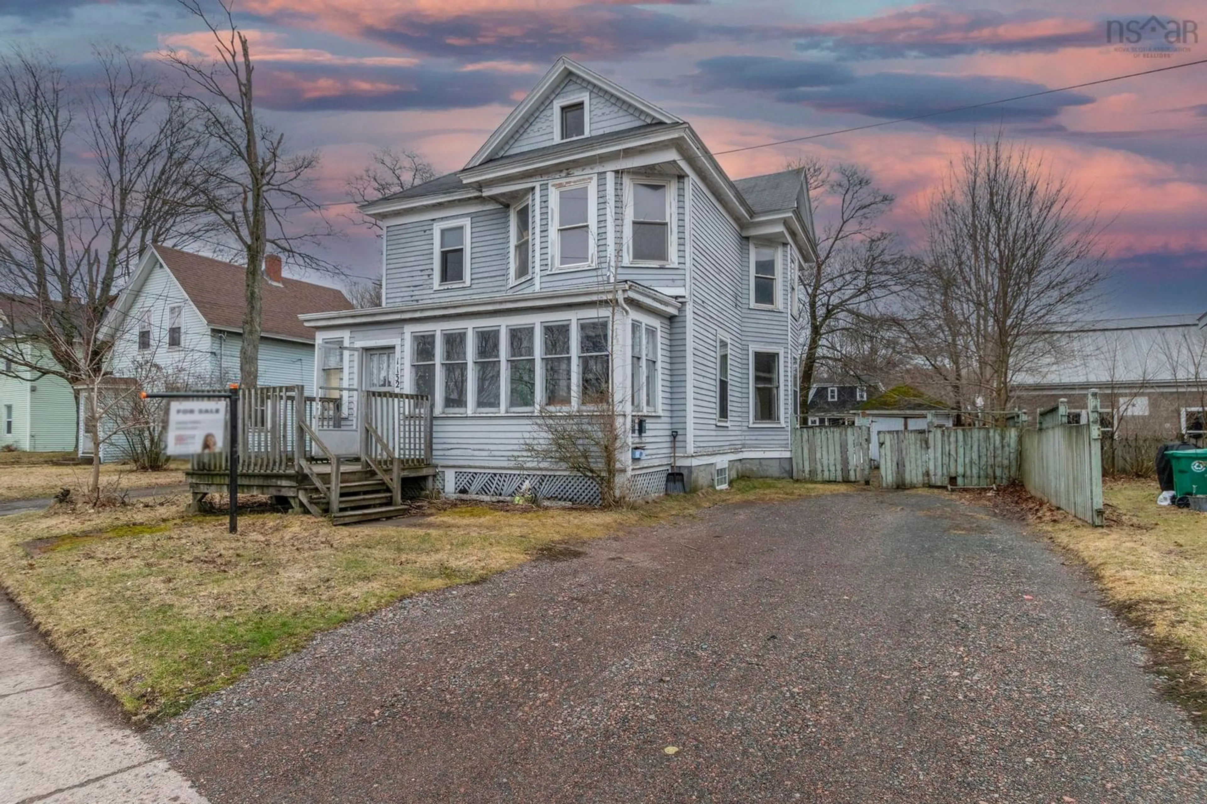 A pic from outside/outdoor area/front of a property/back of a property/a pic from drone, street for 1132 Prince St, Truro Nova Scotia B2N 1J2
