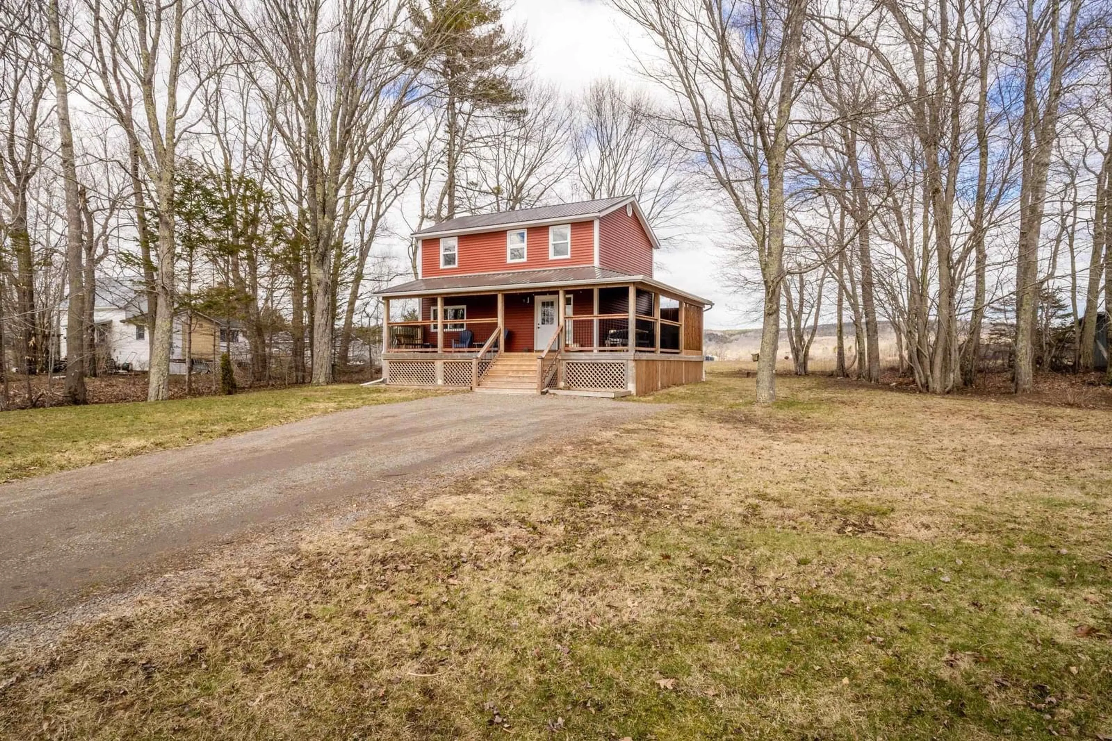 A pic from outside/outdoor area/front of a property/back of a property/a pic from drone, street for 701 Brooklyn St, North Kingston Nova Scotia B0P 1R0