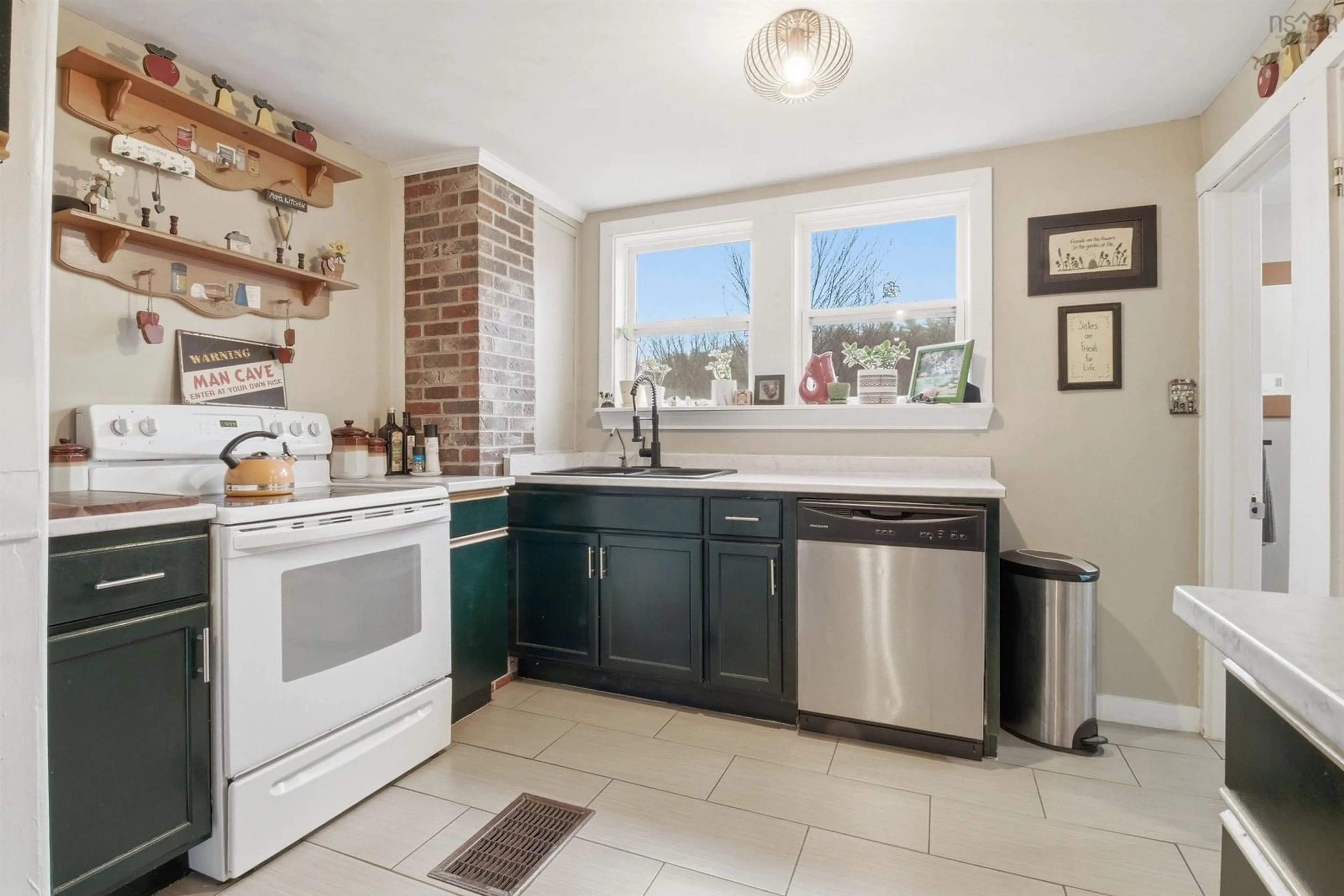 Standard kitchen, ceramic/tile floor for 12164 Highway 1, Brickton Nova Scotia B0S 1M0