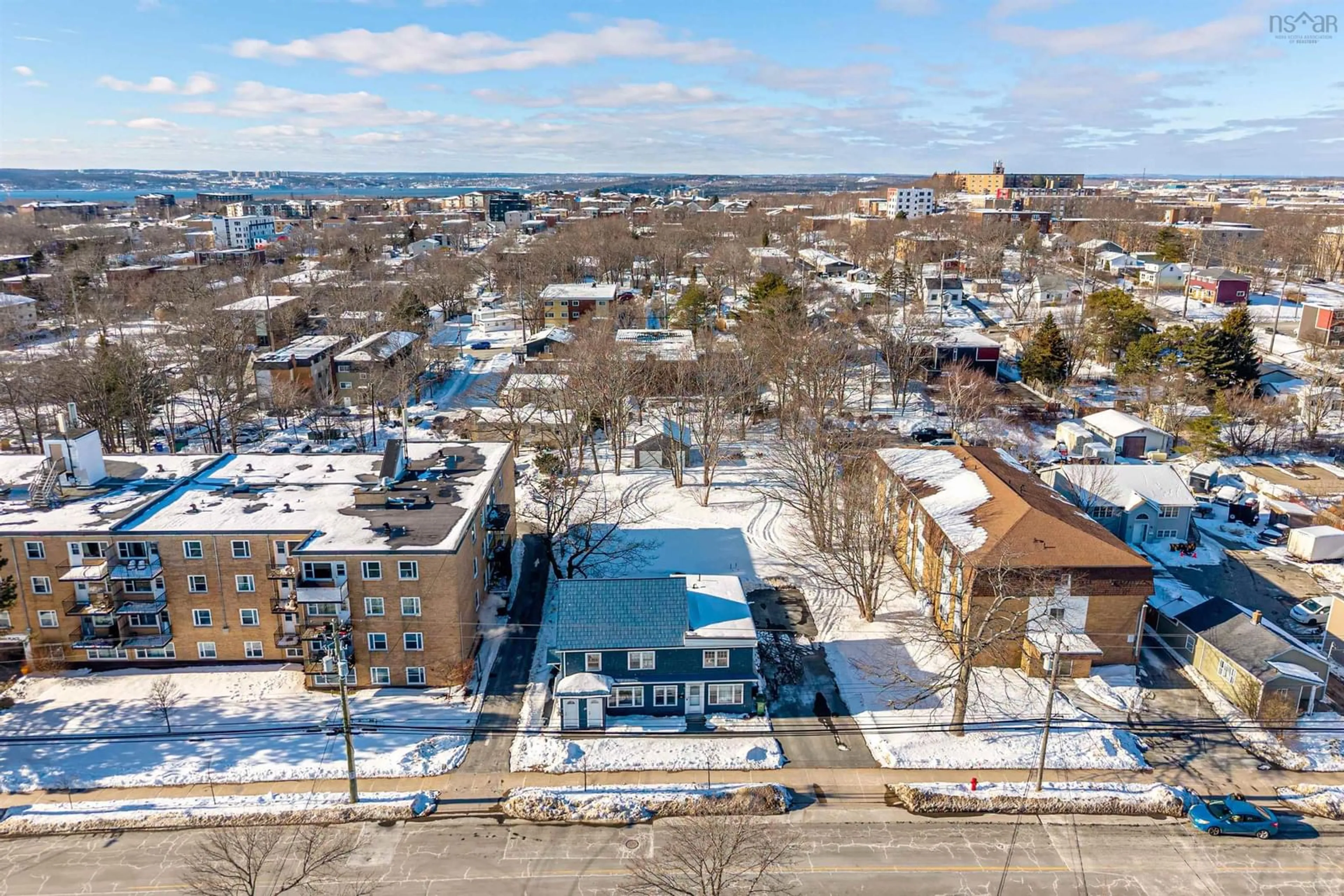 A pic from outside/outdoor area/front of a property/back of a property/a pic from drone, street for 153-157 Albro Lake Rd, Dartmouth Nova Scotia B3A 3Y7
