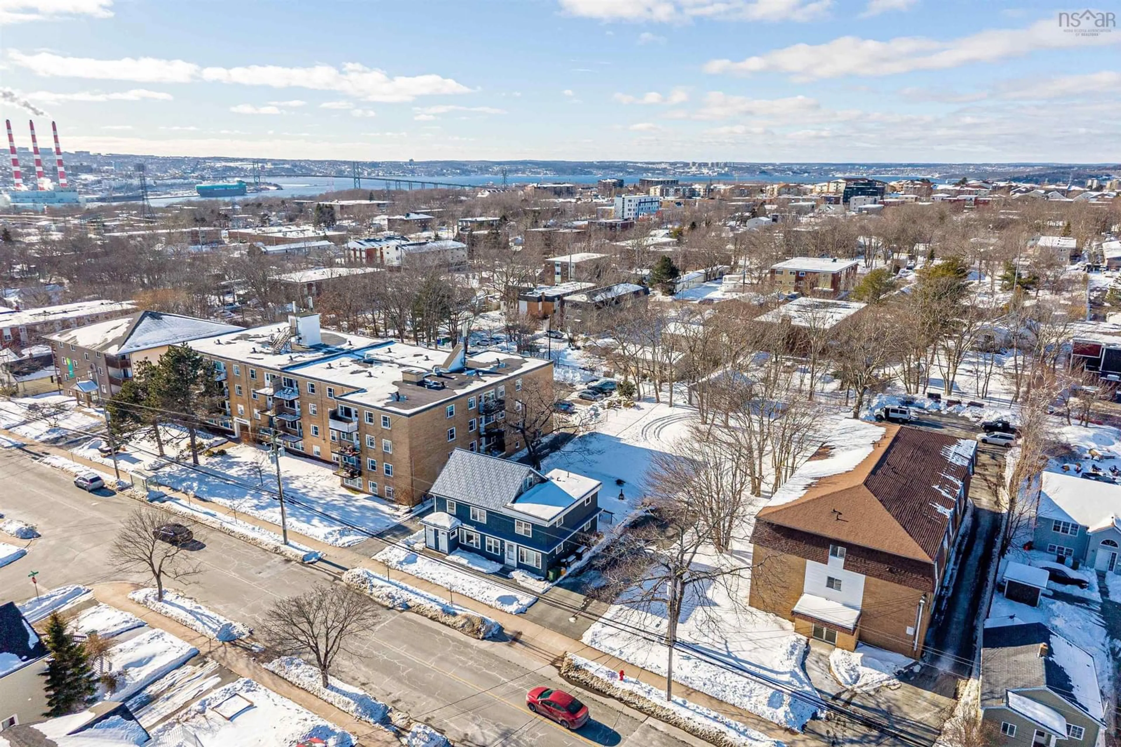 A pic from outside/outdoor area/front of a property/back of a property/a pic from drone, street for 153-157 Albro Lake Rd, Dartmouth Nova Scotia B3A 3Y7