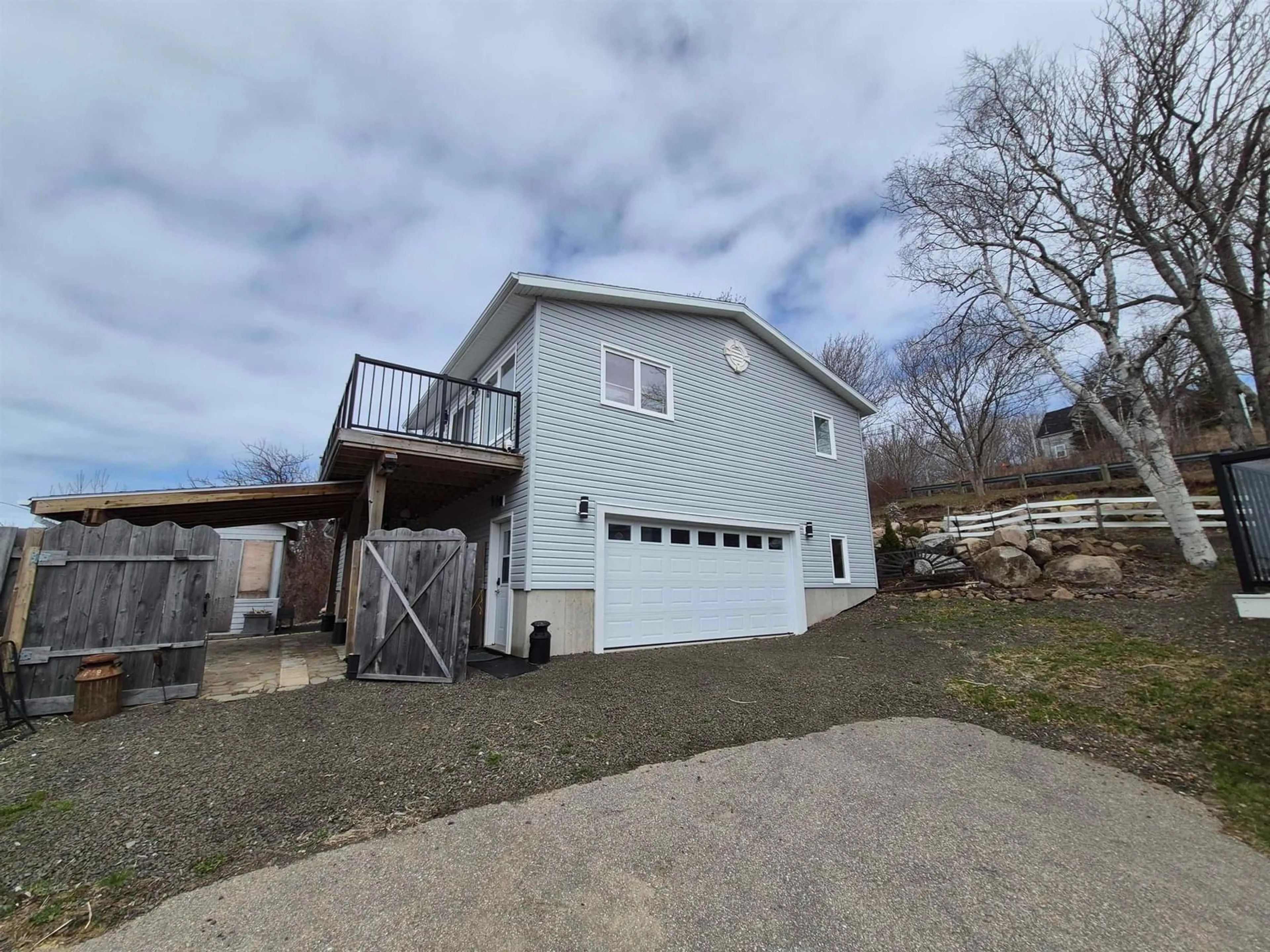 A pic from outside/outdoor area/front of a property/back of a property/a pic from drone, unknown for 608 Granville Rd, Victoria Beach Nova Scotia B0S 1A0