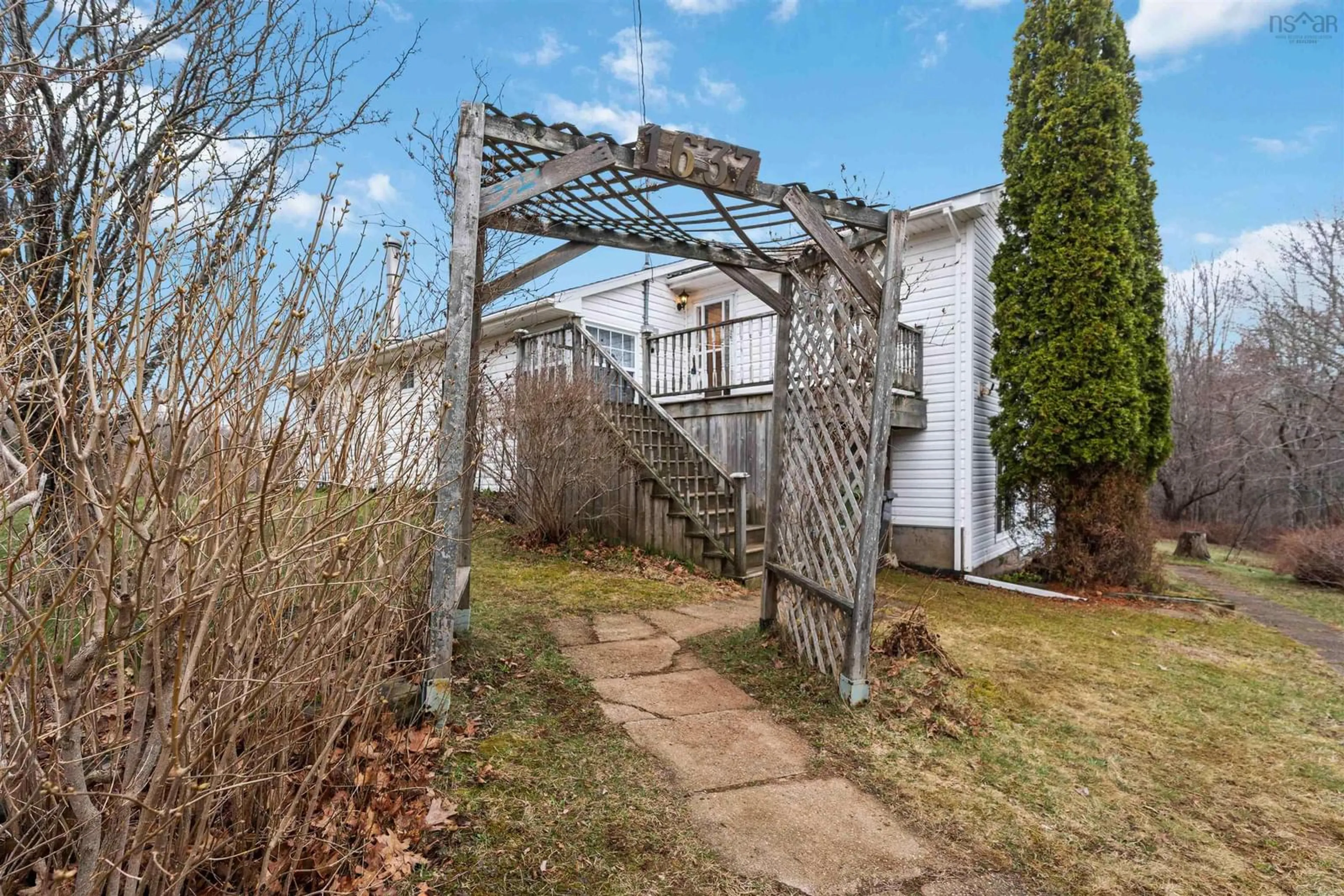 Patio, unknown for 1637 Torbrook Rd, Torbrook Nova Scotia B0P 1W0