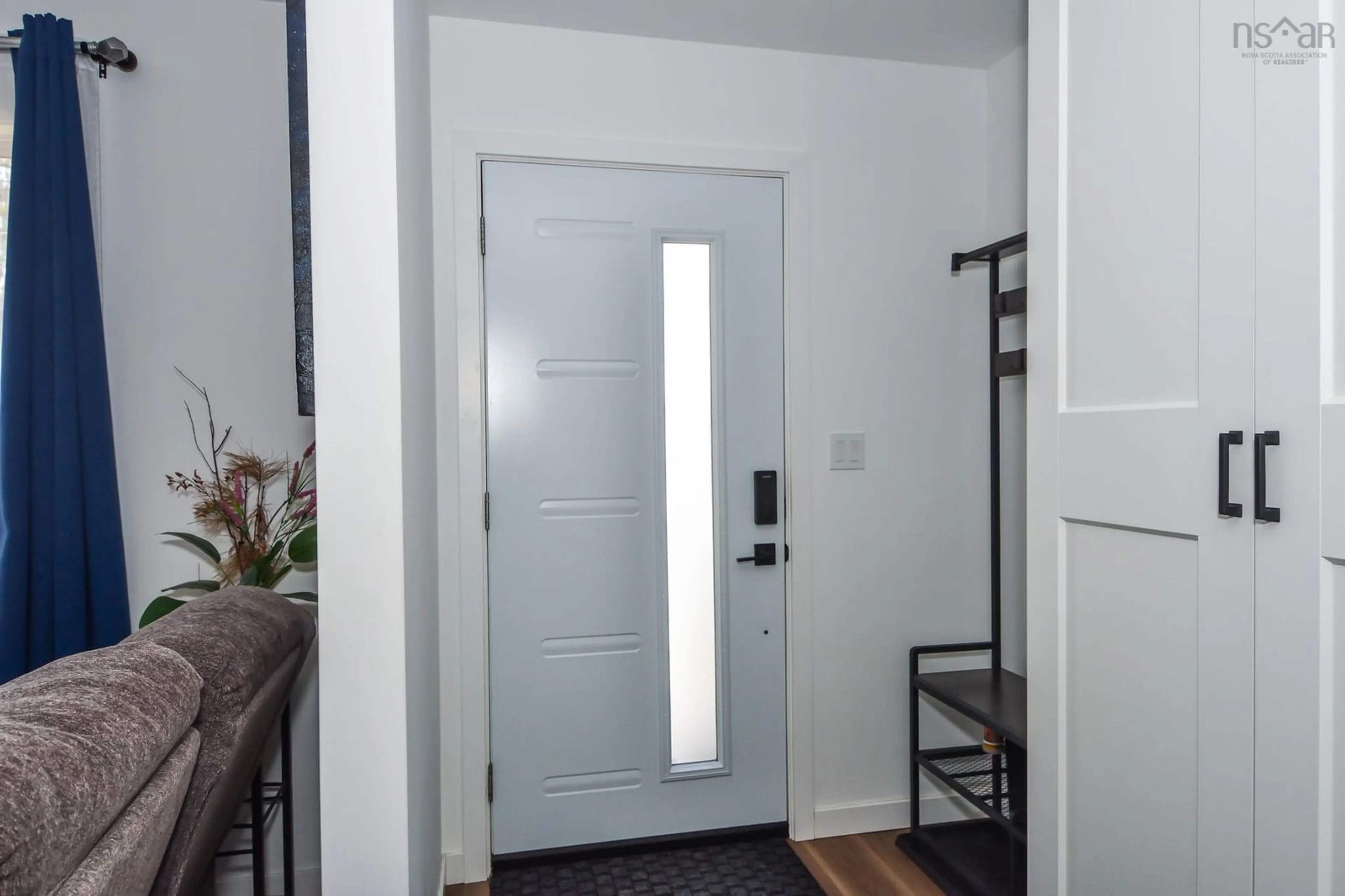 Indoor entryway for 220 Feeners Corner Rd, West Northfield Nova Scotia B4V 5E3