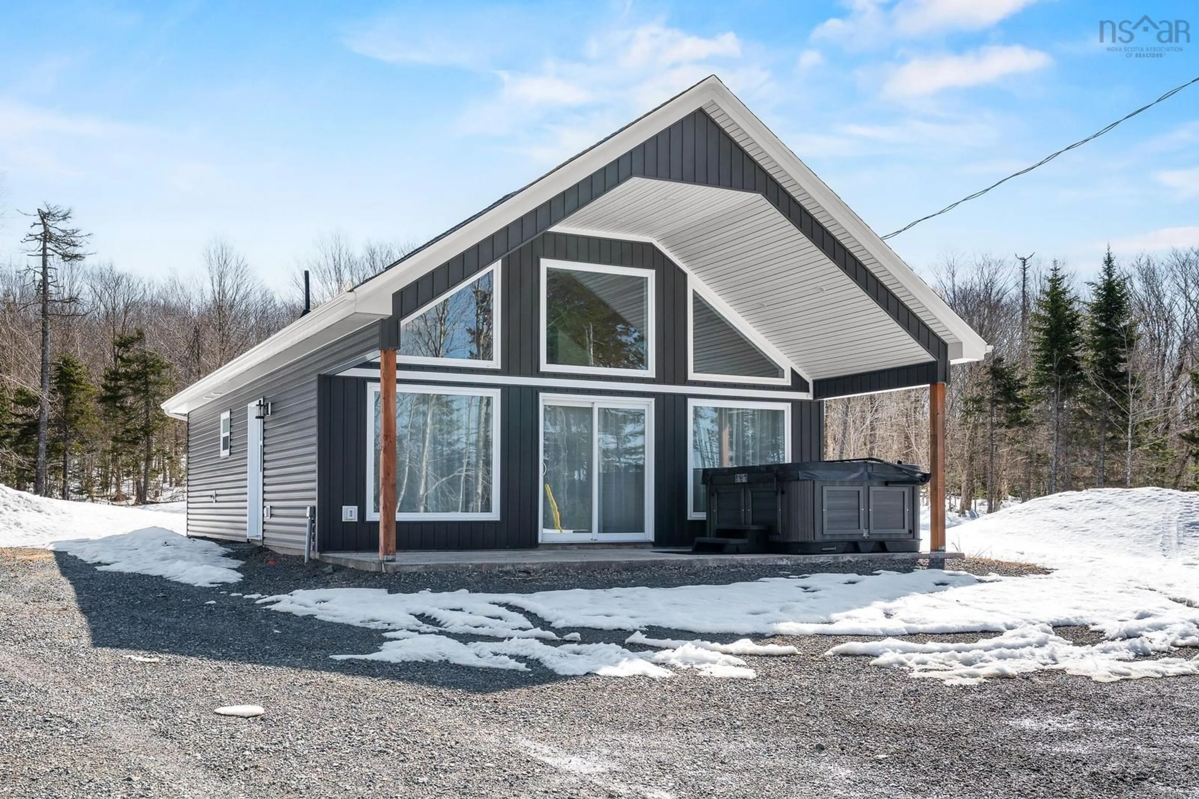 Home with vinyl exterior material, unknown for 162 North End Road, Sutherland Lake Nova Scotia B0M 1G0