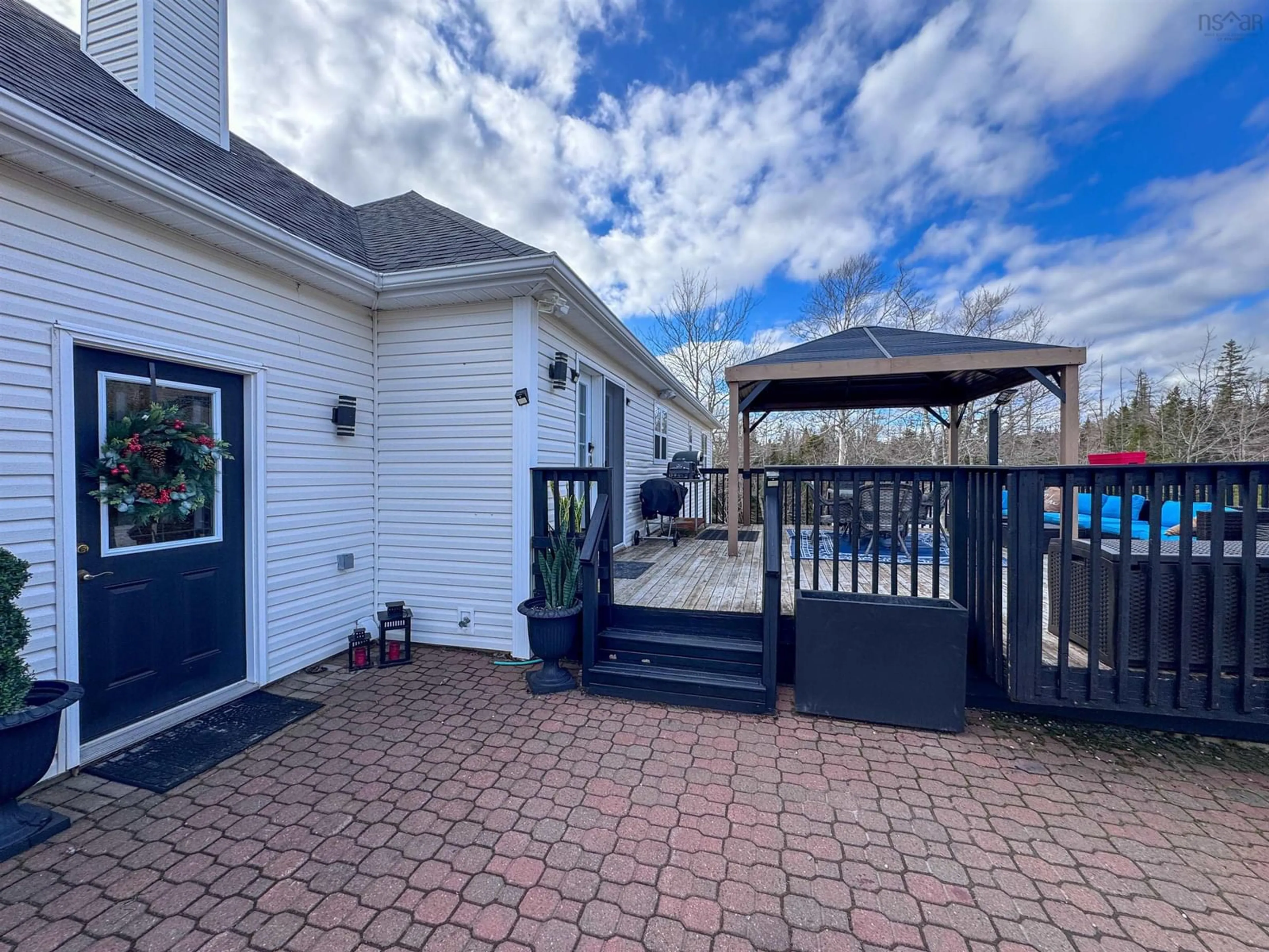 Patio, unknown for 9430 Highway 7, Stillwater Nova Scotia B0H 1E0