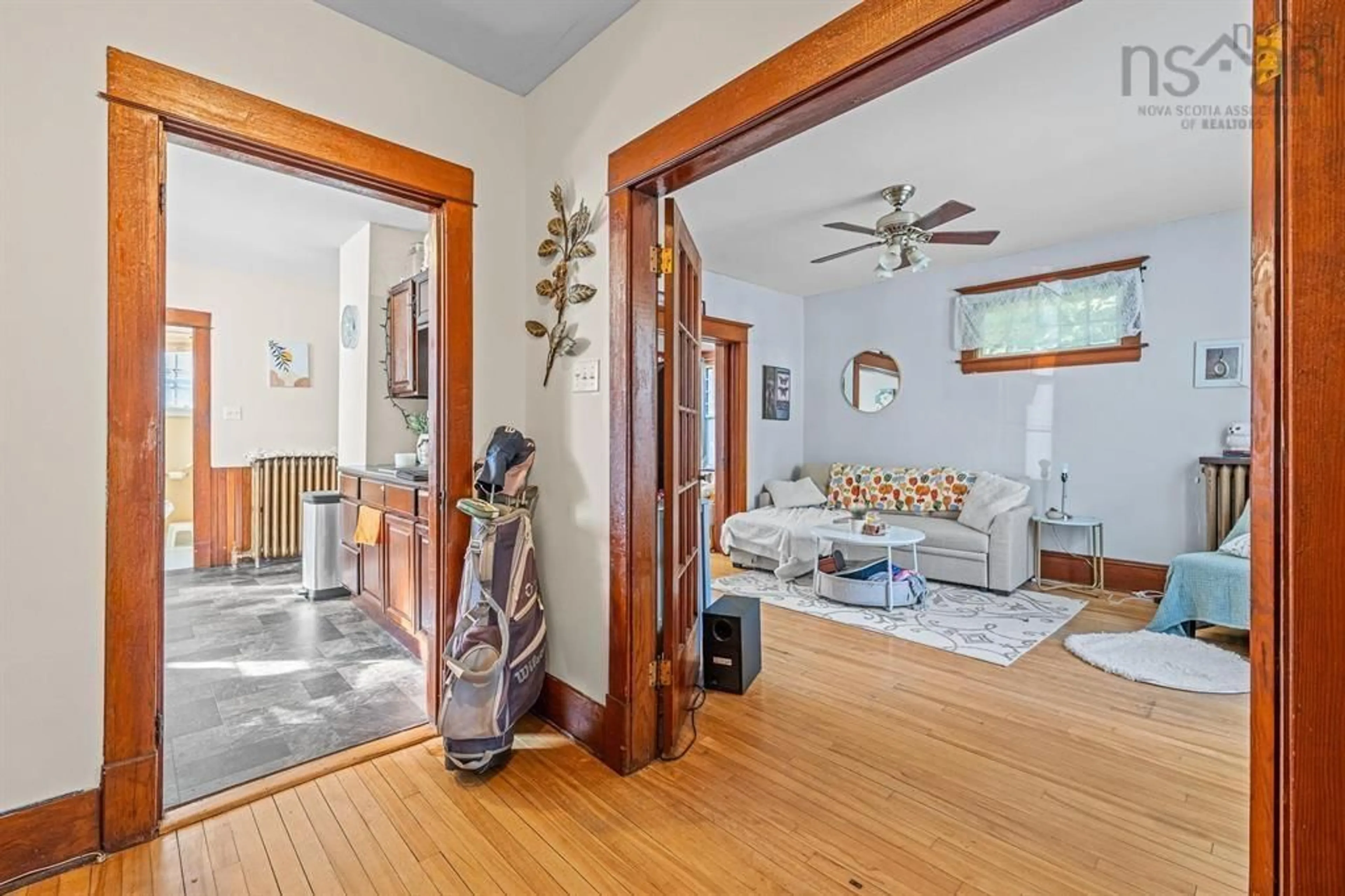 Indoor entryway for 217-219 Albert St, New Glasgow Nova Scotia B2H 3V6