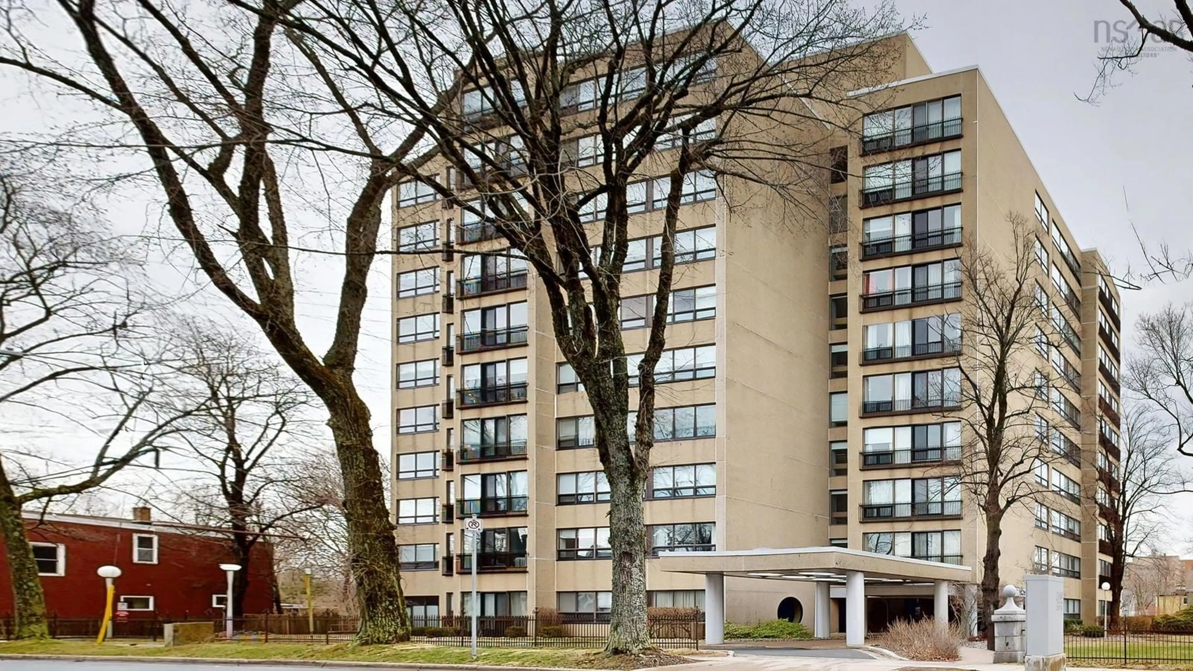 Indoor foyer for 6095 Coburg Road #201, Halifax Peninsula Nova Scotia B3K 4K1