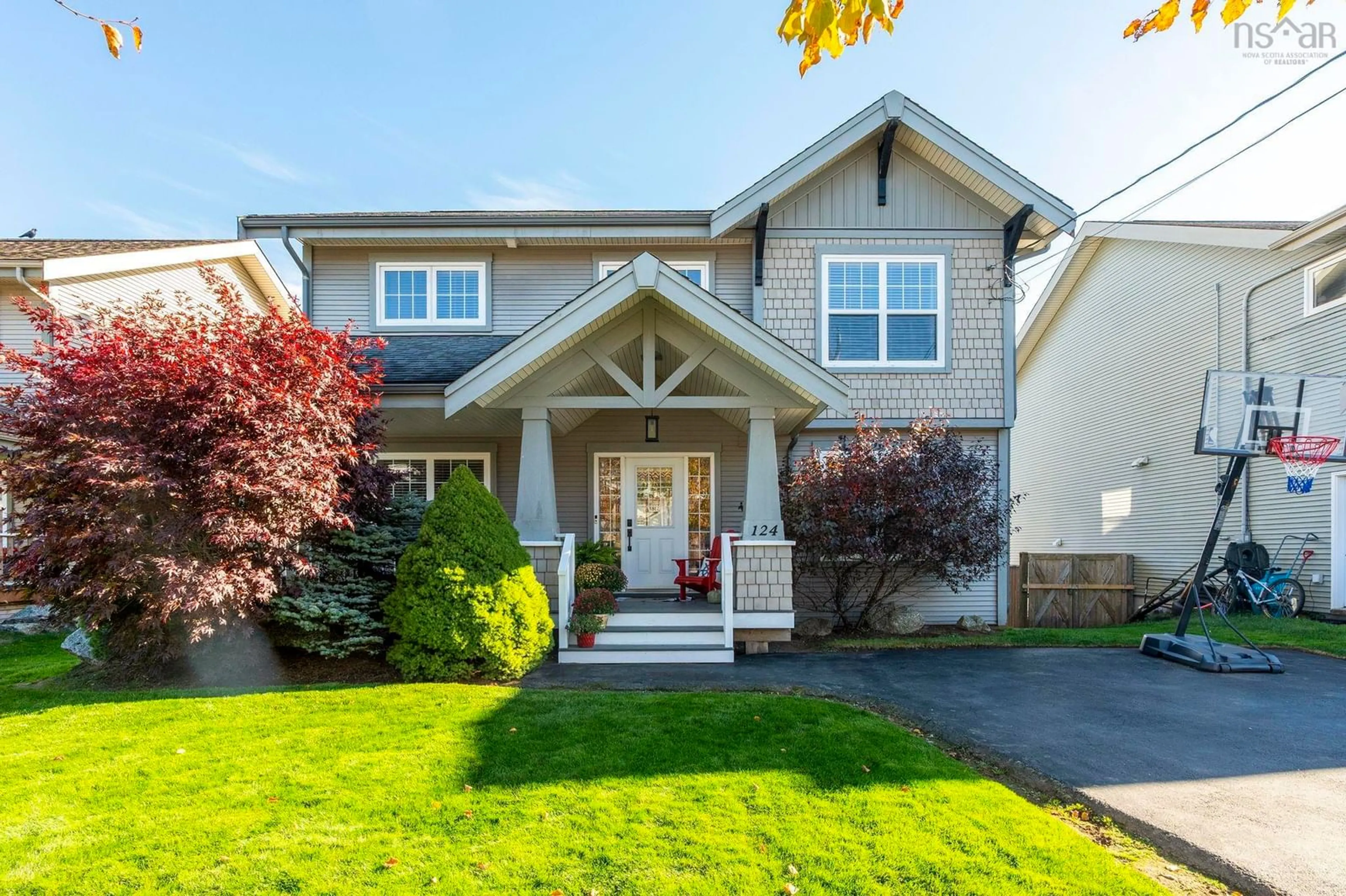 Home with vinyl exterior material, street for 124 Beachstone Dr, Spryfield Nova Scotia B3R 0B2