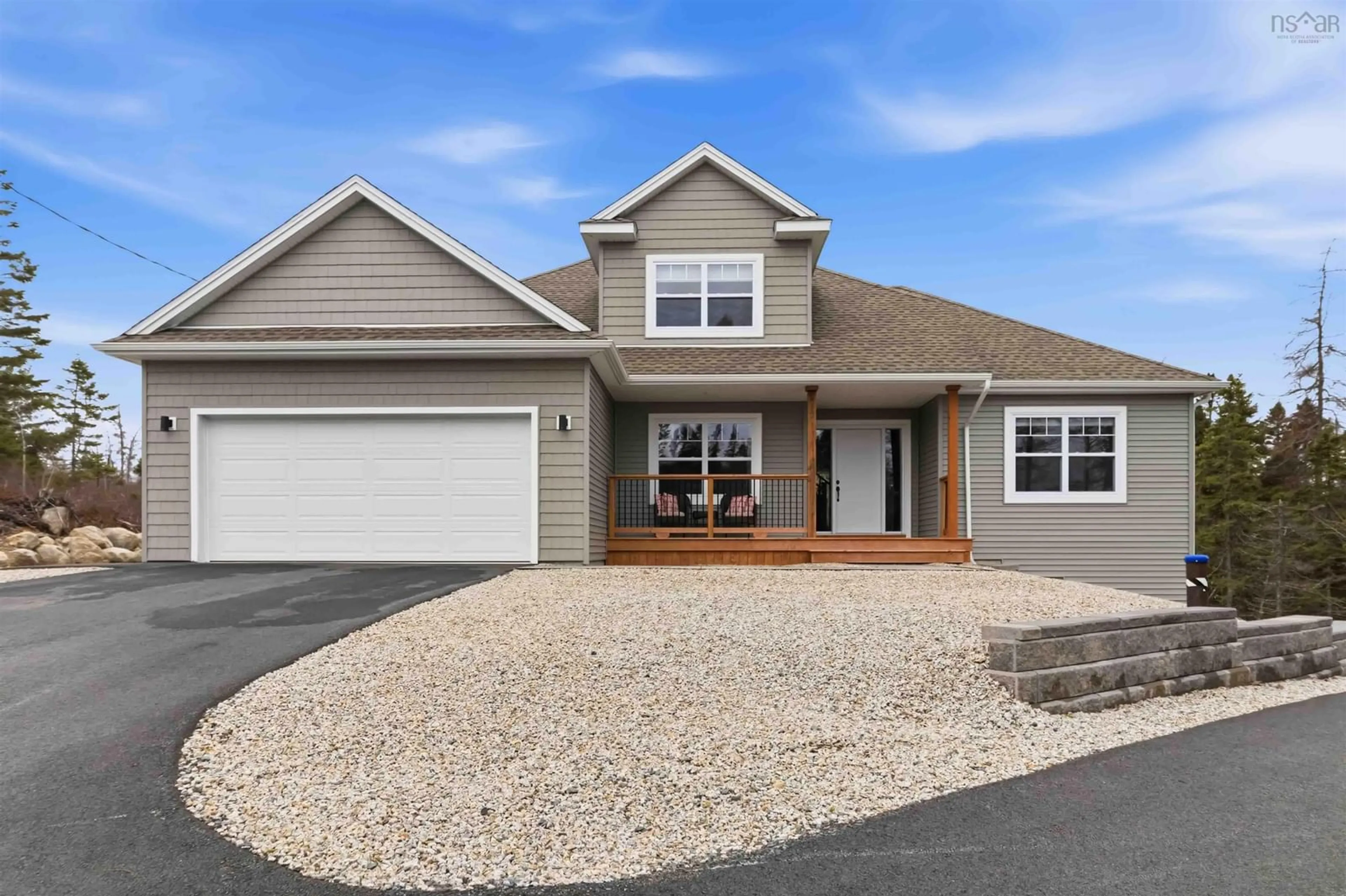 Home with vinyl exterior material, street for 426 Wisteria Lane, Upper Tantallon Nova Scotia B3Z 0K8