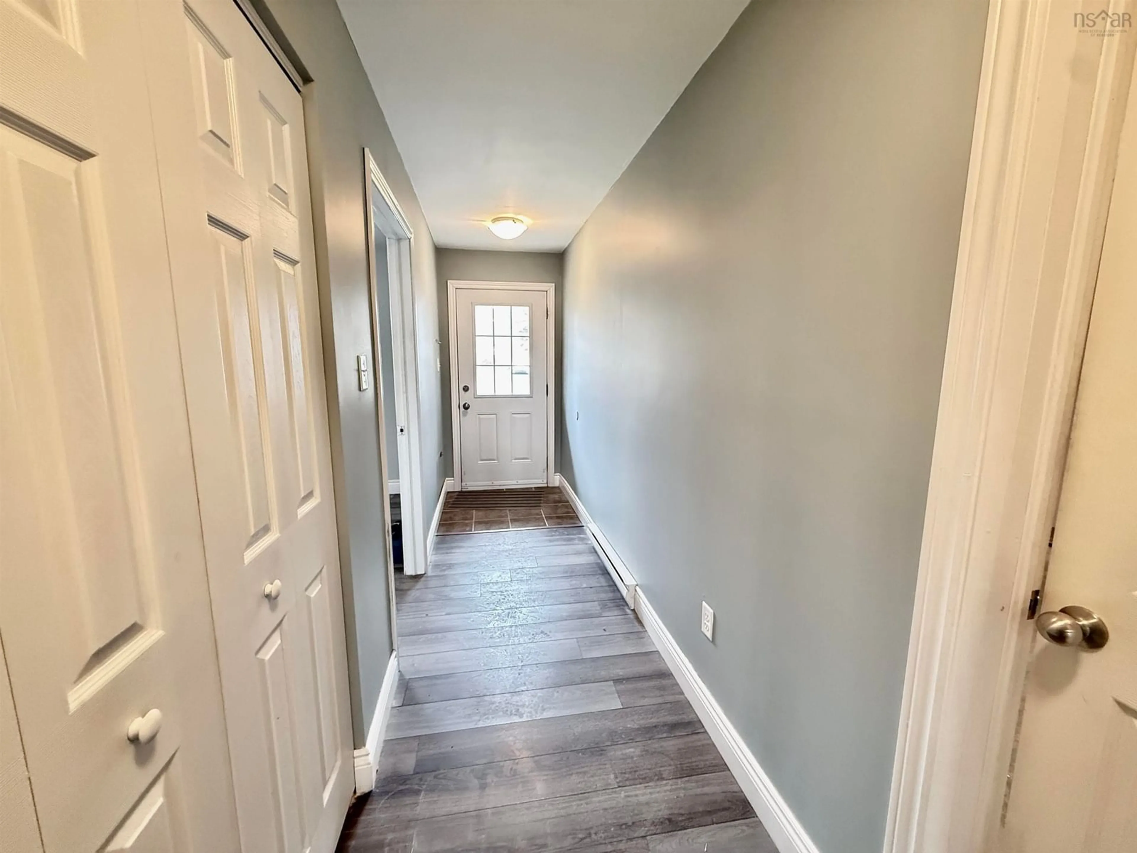 Indoor entryway for 39 Irving St, Dartmouth Nova Scotia B2W 1K1