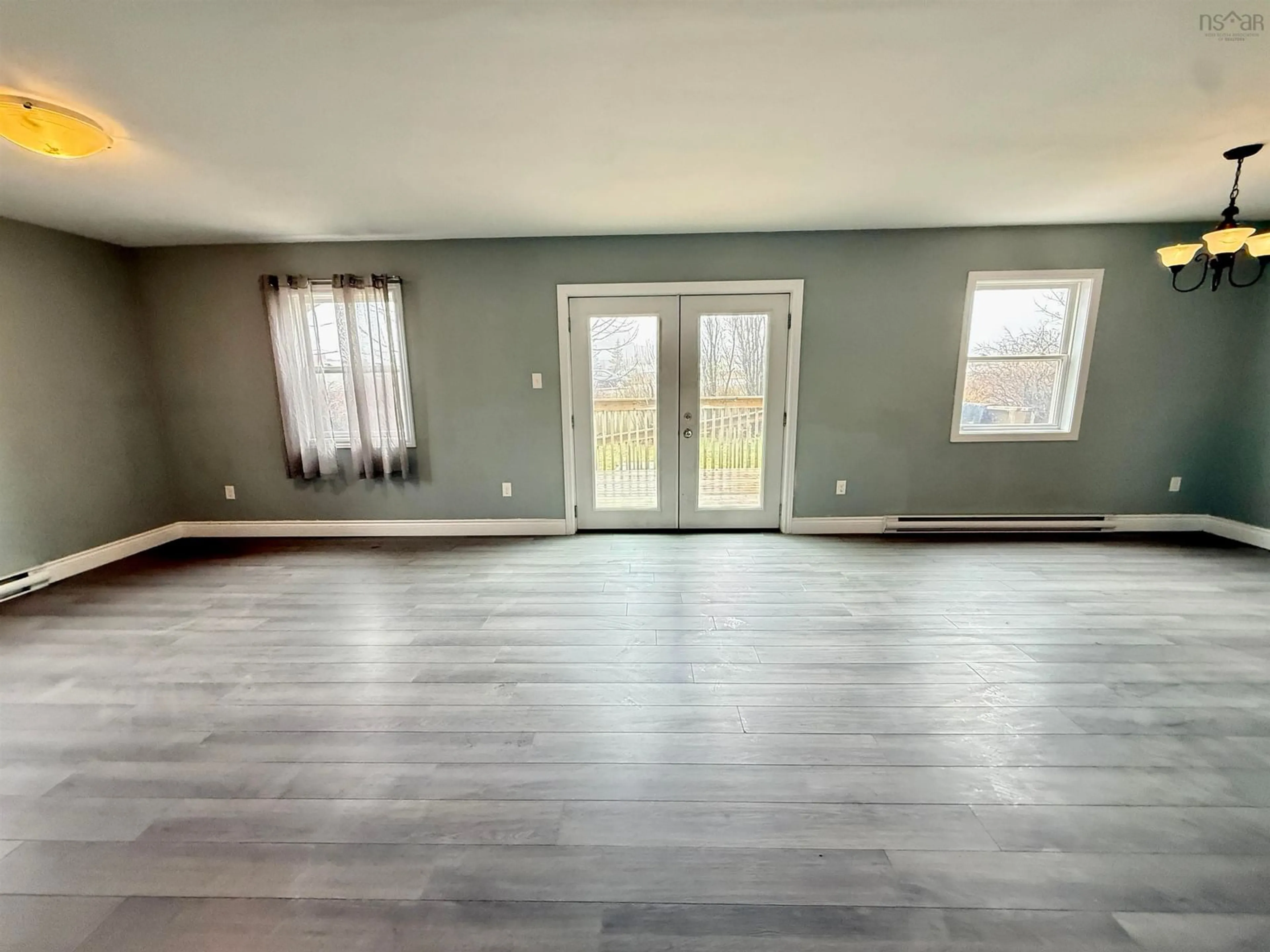 A pic of a room for 39 Irving St, Dartmouth Nova Scotia B2W 1K1