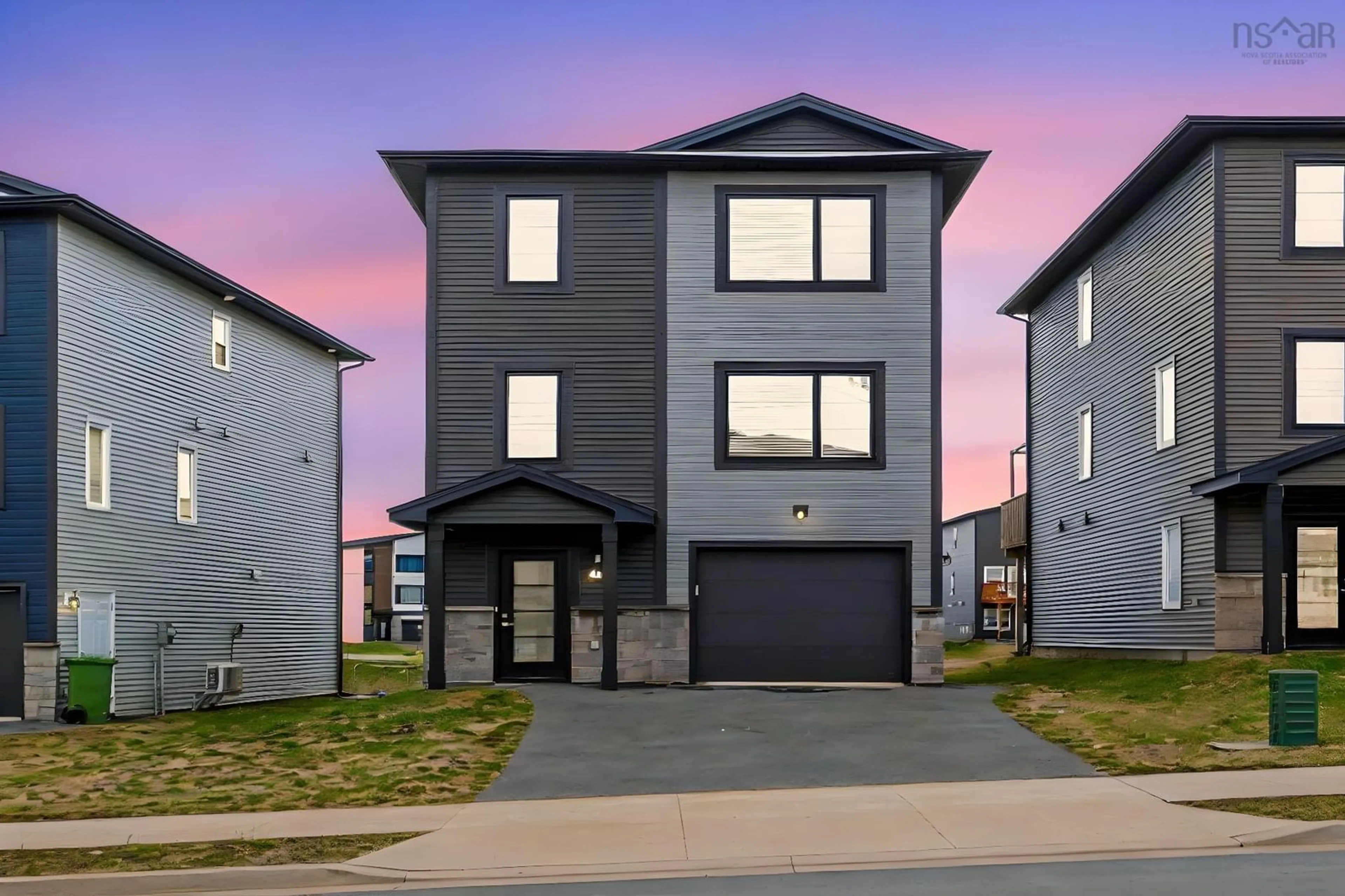 Home with vinyl exterior material, street for 46 Grosse St, Beechville Nova Scotia B3T 0M6