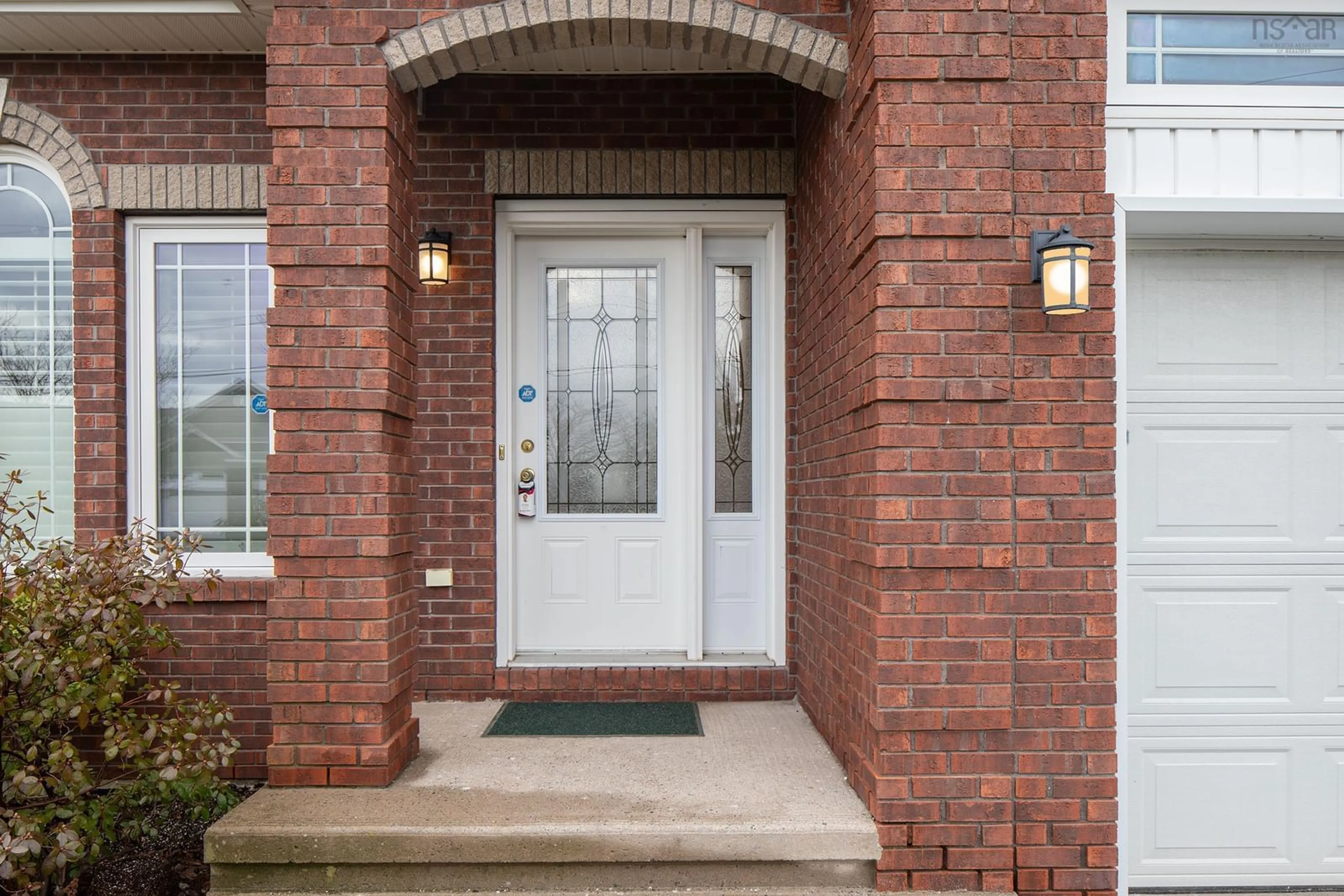 Indoor entryway for 44 Kirkwood Crt, Bedford Nova Scotia B4A 0A8