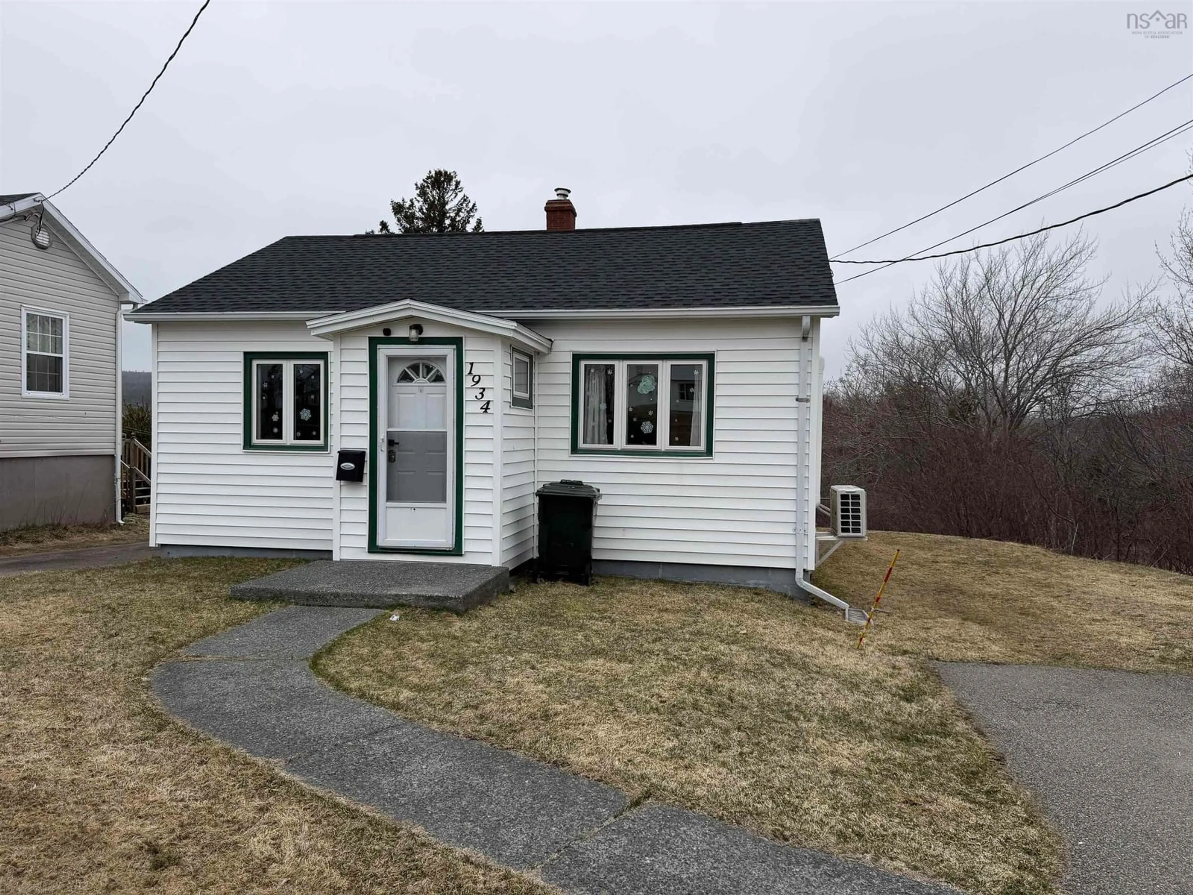 Unknown for 1934 Kings Rd, Howie Centre Nova Scotia B1L 1C6