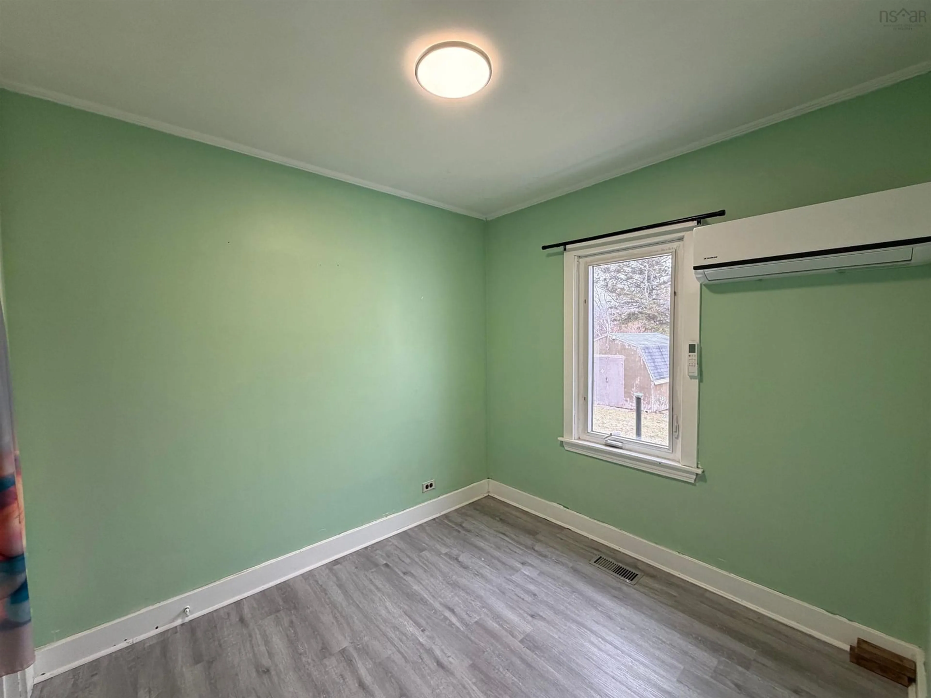 A pic of a room for 1934 Kings Rd, Howie Centre Nova Scotia B1L 1C6