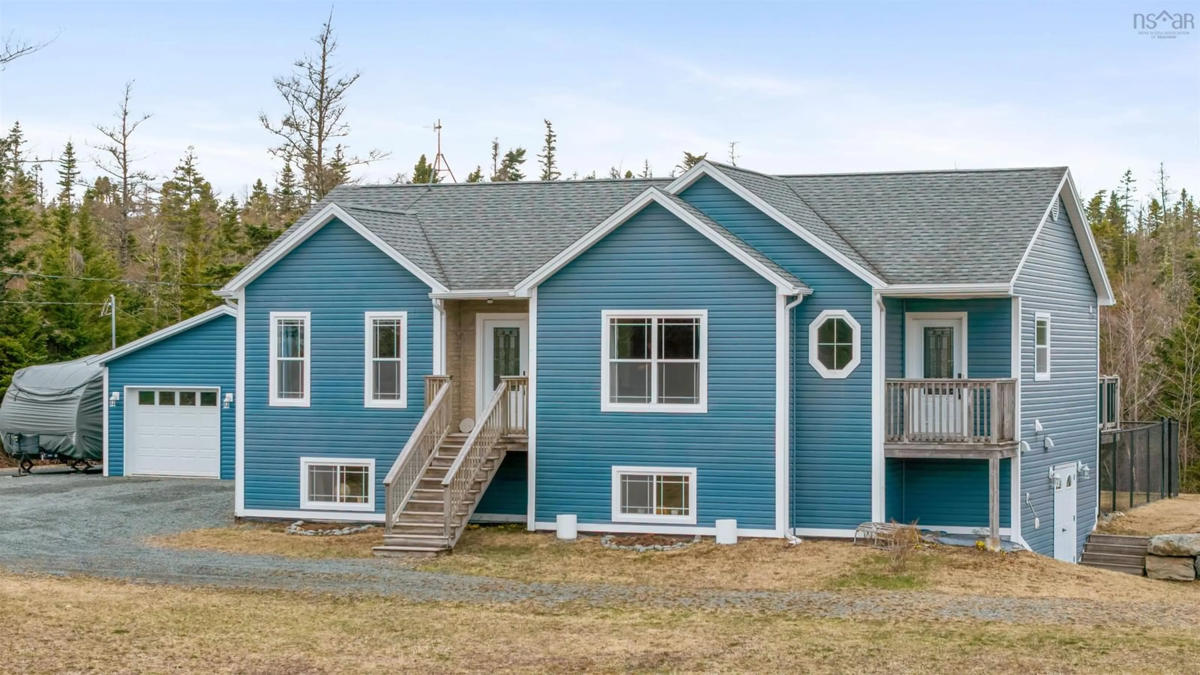 Home with vinyl exterior material, unknown for 15319 7 Hwy, East Ship Harbour Nova Scotia B0J 3H0