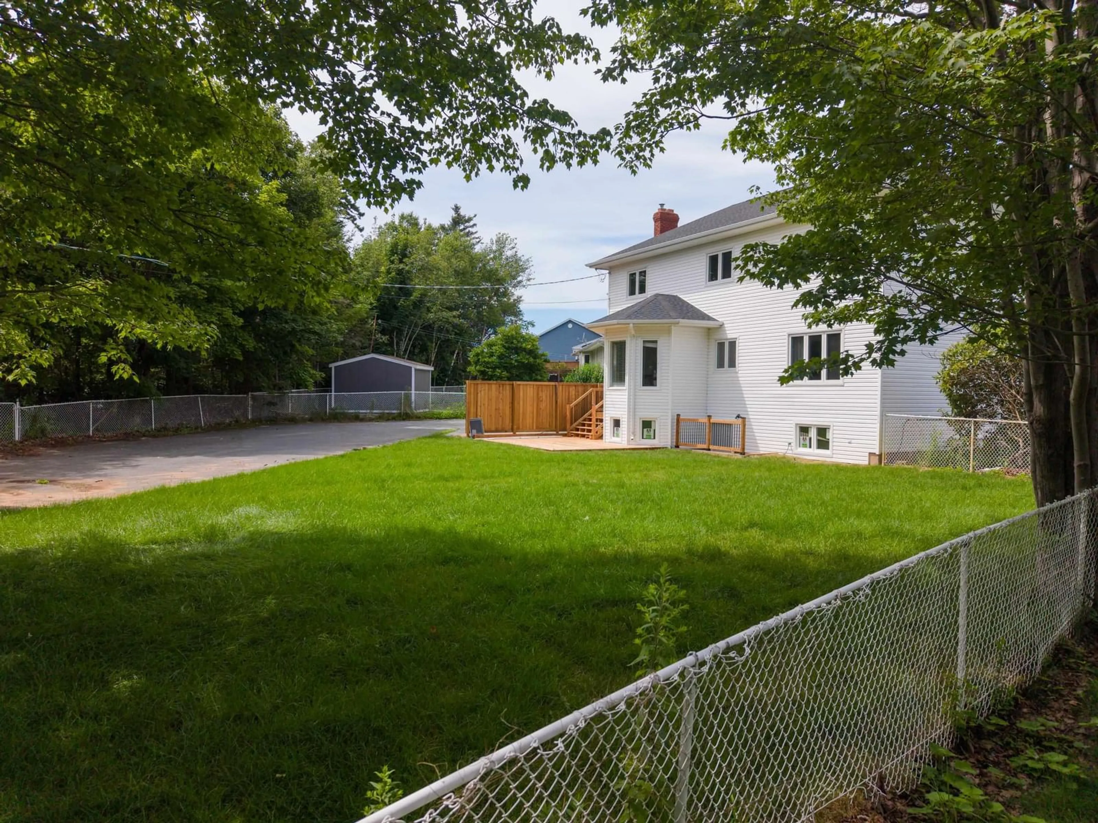 A pic from outside/outdoor area/front of a property/back of a property/a pic from drone, unknown for 144 Pinewood Cres, Dartmouth Nova Scotia B2V 2P9
