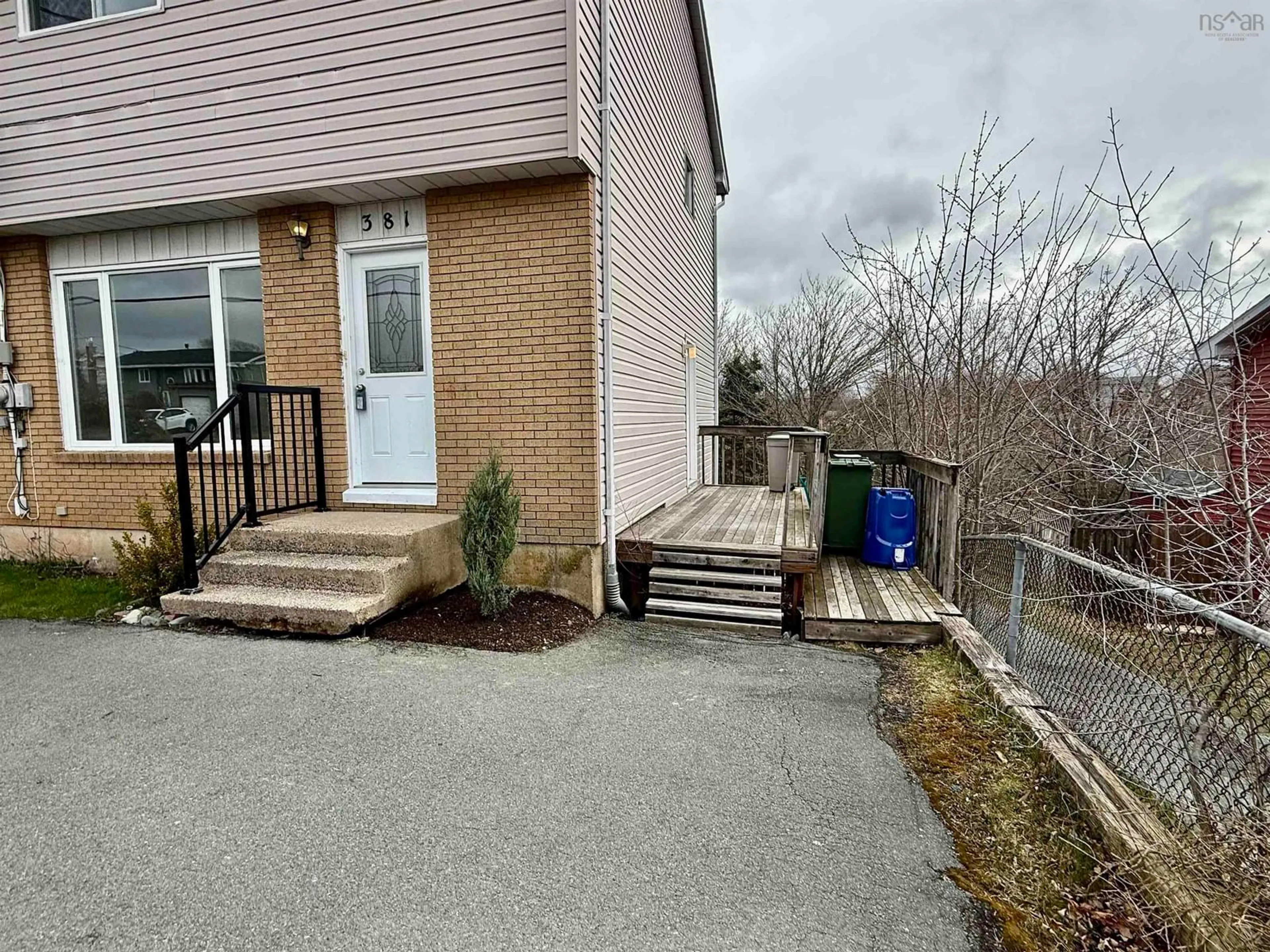 A pic from outside/outdoor area/front of a property/back of a property/a pic from drone, street for 381 Arklow Dr, Cole Harbour Nova Scotia B2W 4S1