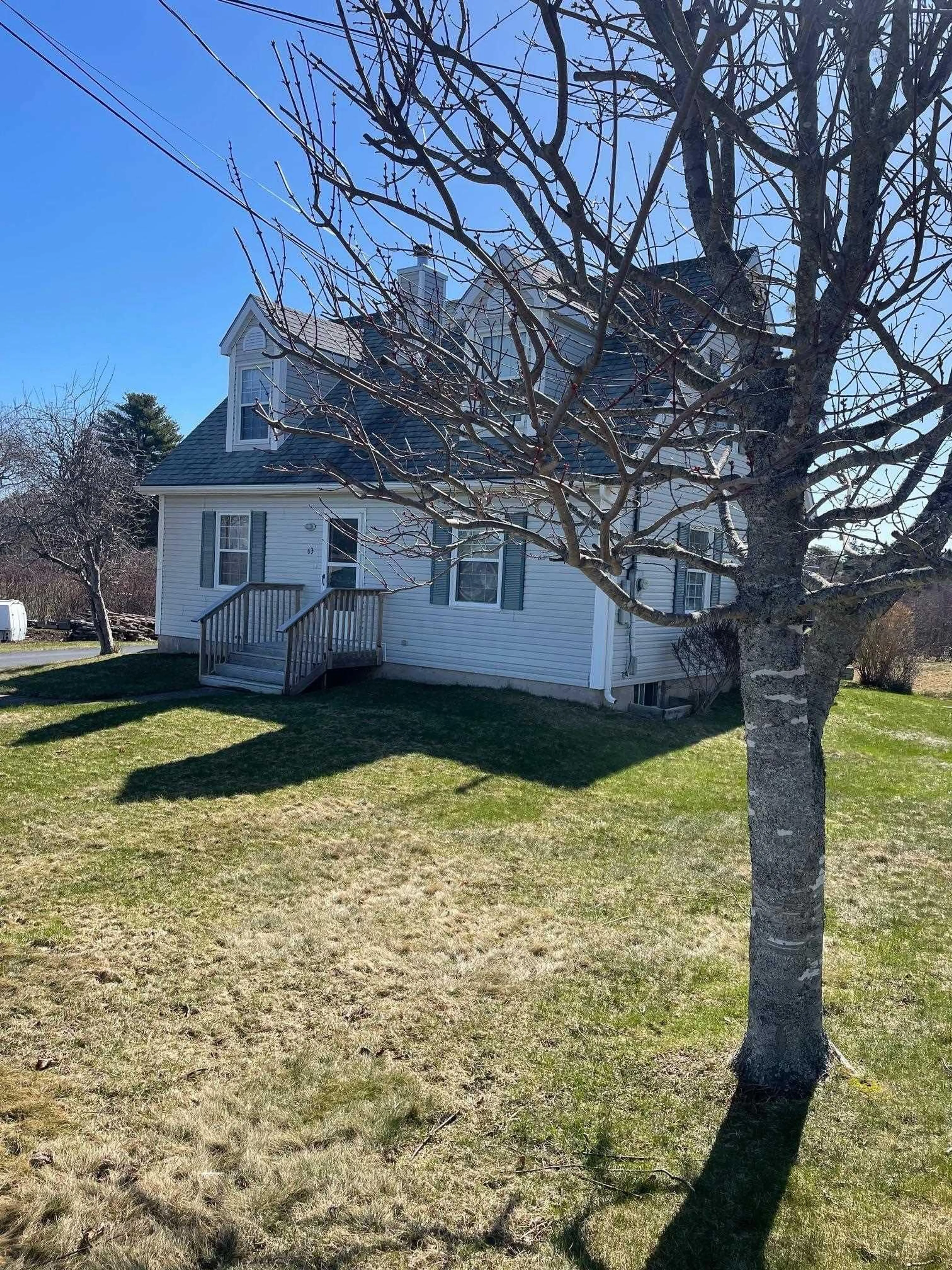 A pic from outside/outdoor area/front of a property/back of a property/a pic from drone, street for 63 Knickle Rd, Lunenburg Nova Scotia B0J 2C0