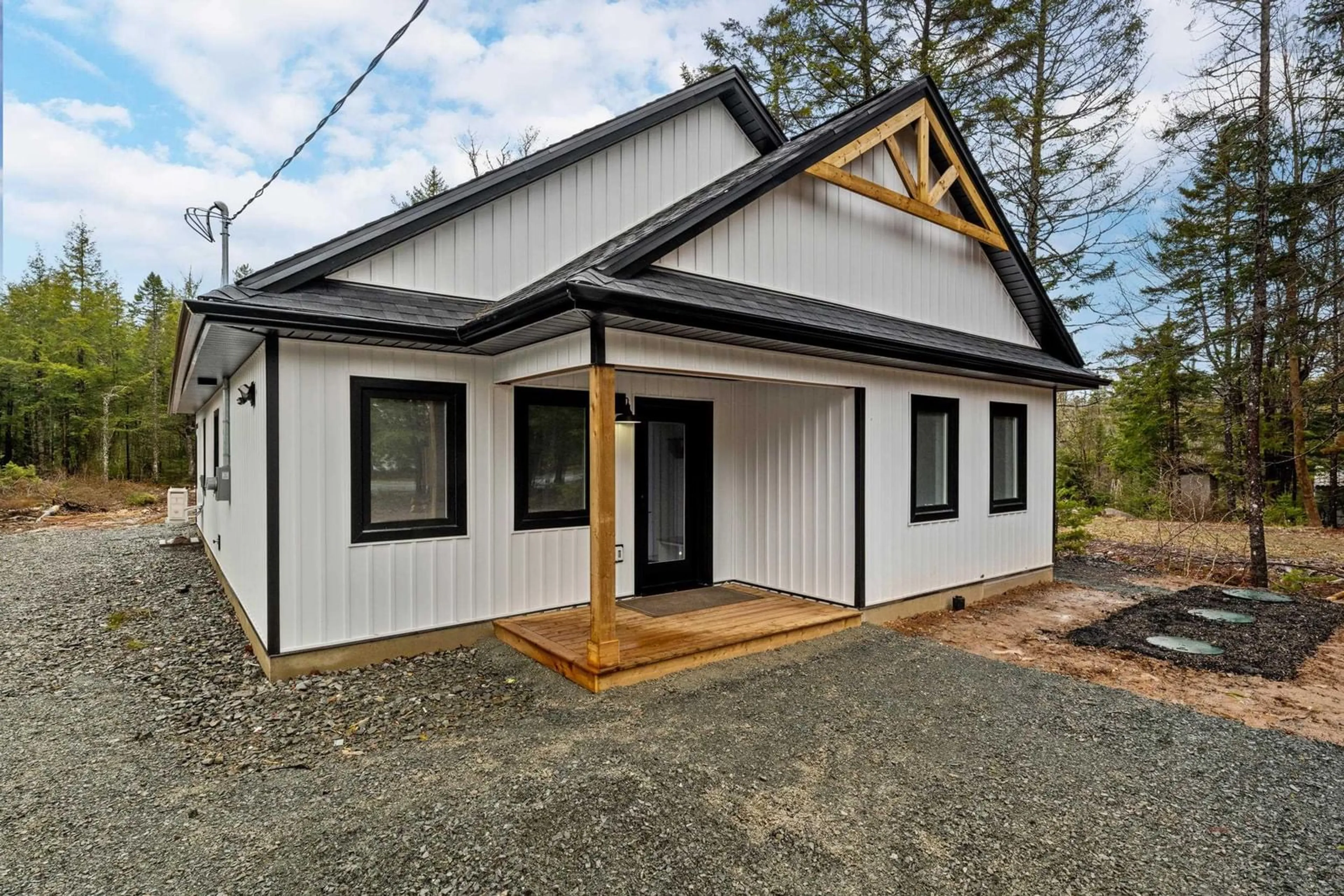 Home with vinyl exterior material, building for 977 Cooks Brook Rd, Cooks Brook Nova Scotia B0N 1X0